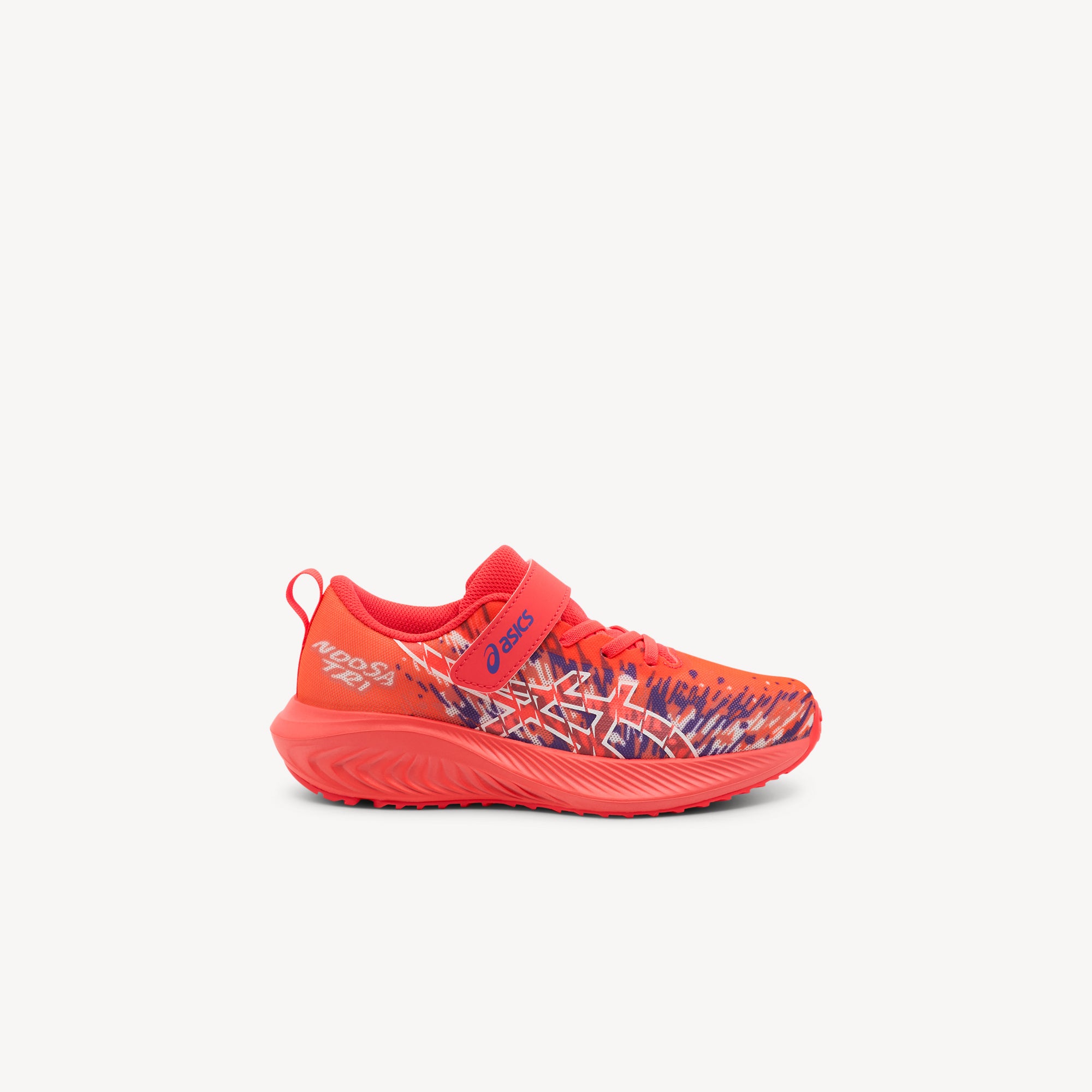 ASICS PRE NOOSA TRI 16 PS features comfortable cushioning and easy-on closure at Profeet Footwear. Purpose-built shoe for preschoolers. Expert-fitted.