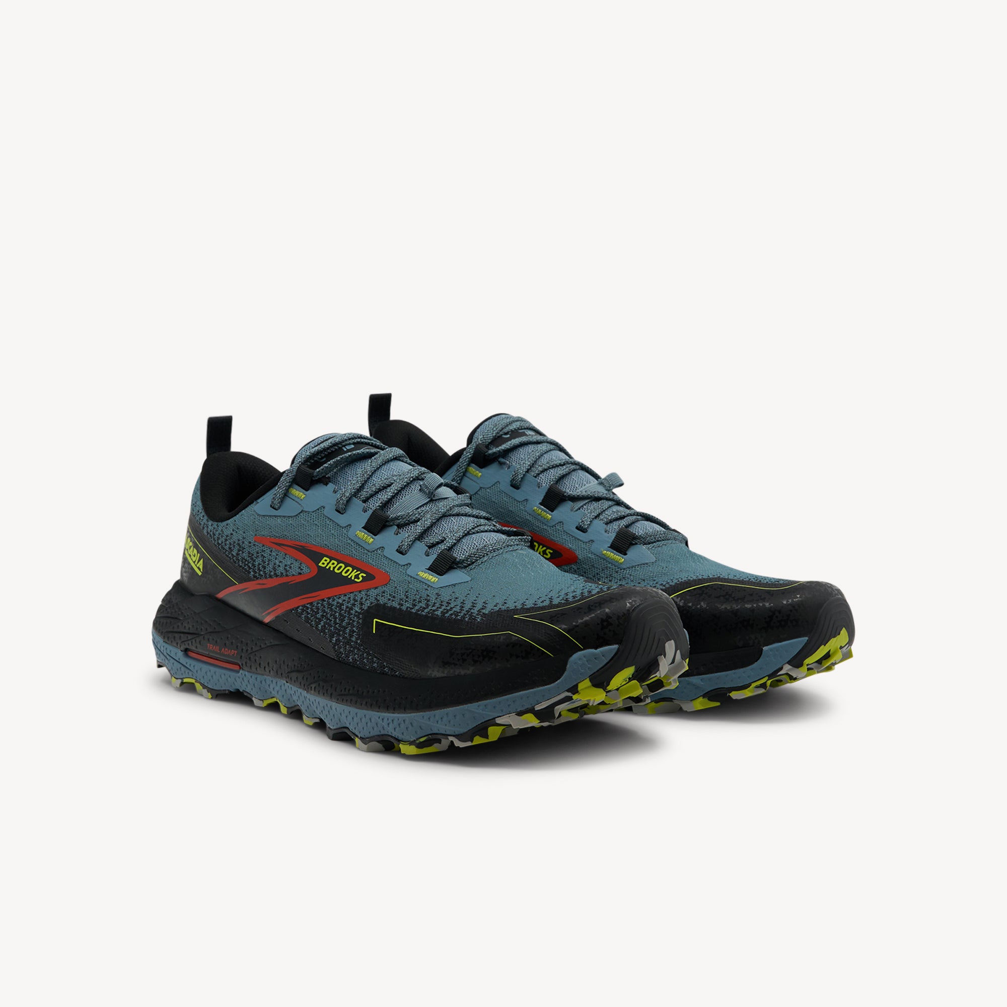 Side view of Brooks Cascadia 18 features adaptable stability at Profeet Footwear. DNA Loft v2 cushioning for protective comfort on technical trails mile after mile.