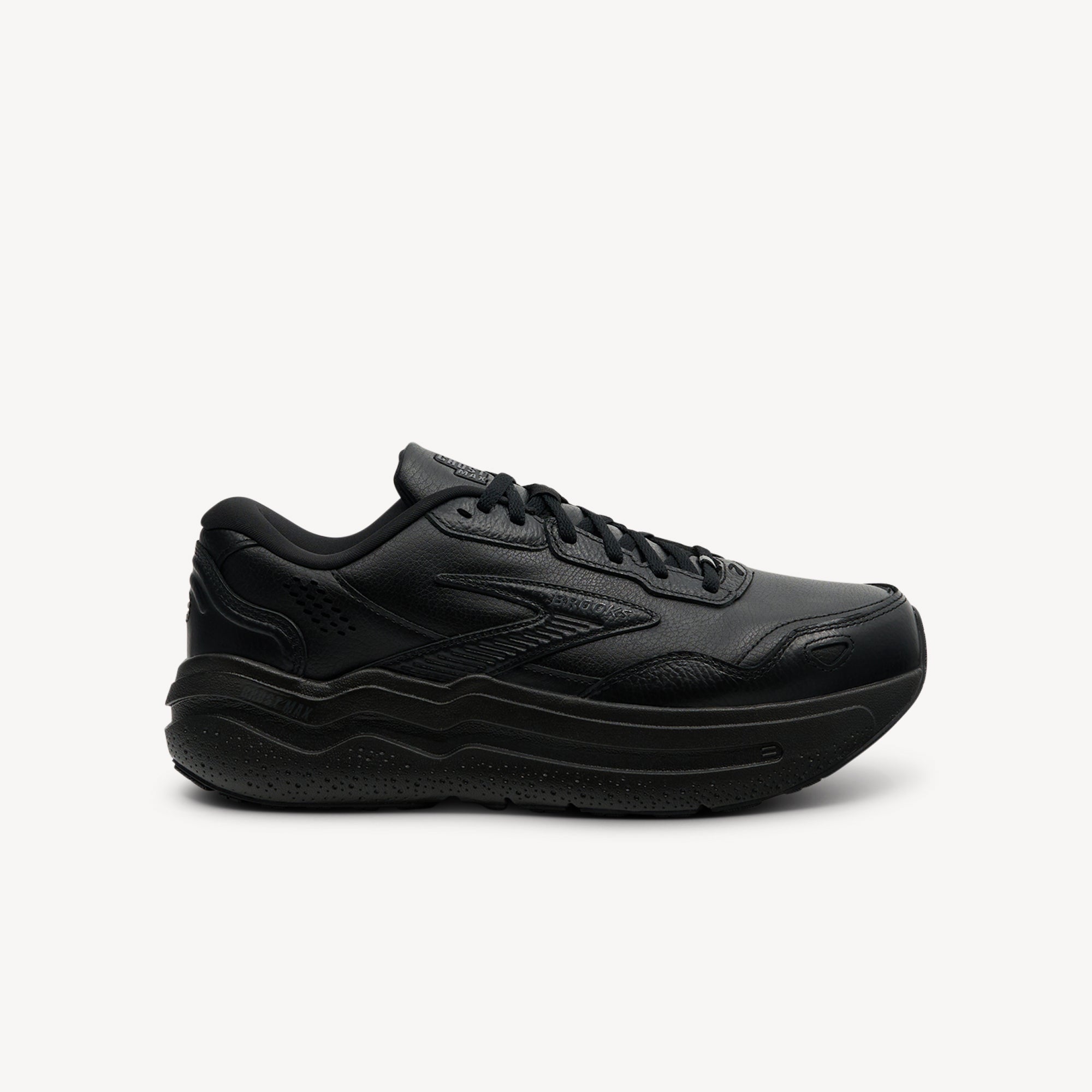 Brooks Ghost Max 2 features maximum cushioning at Profeet Footwear. GlideRoll Rocker technology for smooth protective transitions mile after mile.