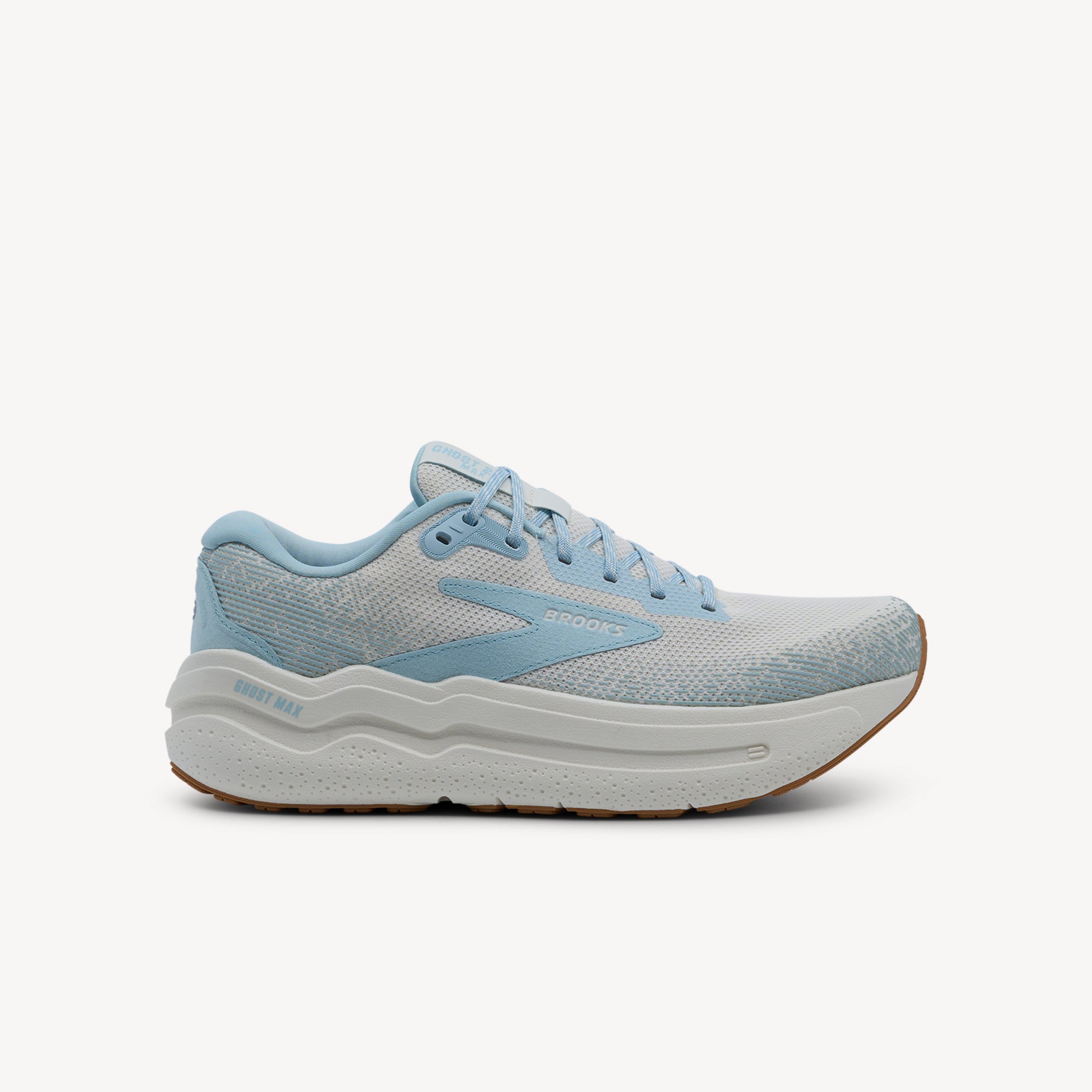 Brooks Ghost Max 2 features maximum cushioning at Profeet Footwear. GlideRoll Rocker technology for smooth protective transitions mile after mile.