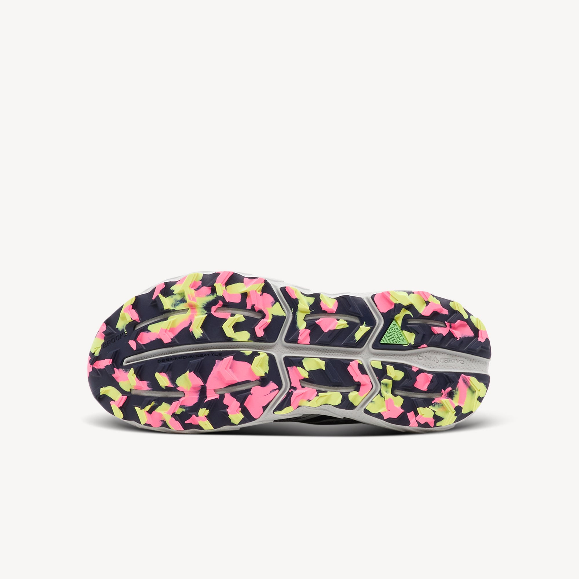 Outsole view of Brooks Cascadia 18 features all-terrain stability at Profeet Footwear. TrailTack rubber and protective upper for confident trail running. Shop now.