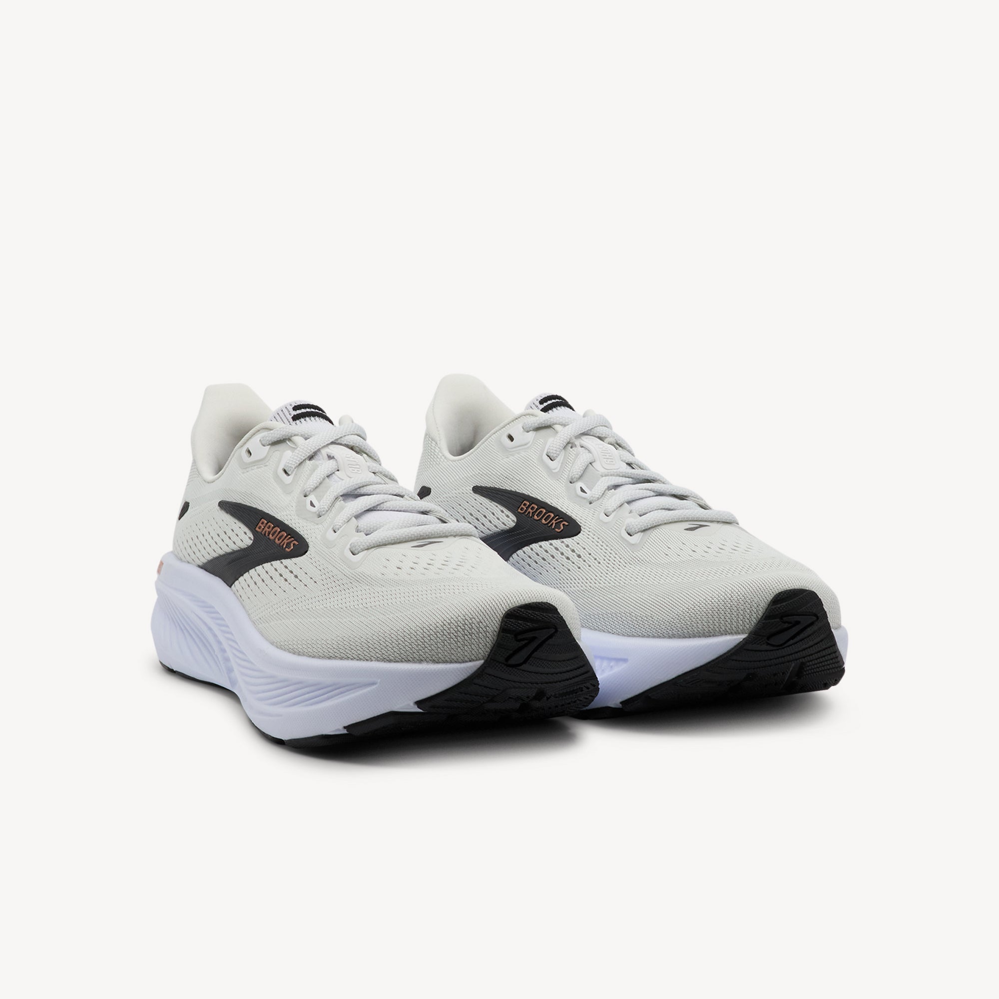 Side view of BROOKS GHOST 18 features soft smooth balanced cushioning and optimal comfort at Profeet Footwear. Daily training shoe for women. Expert-fitted.