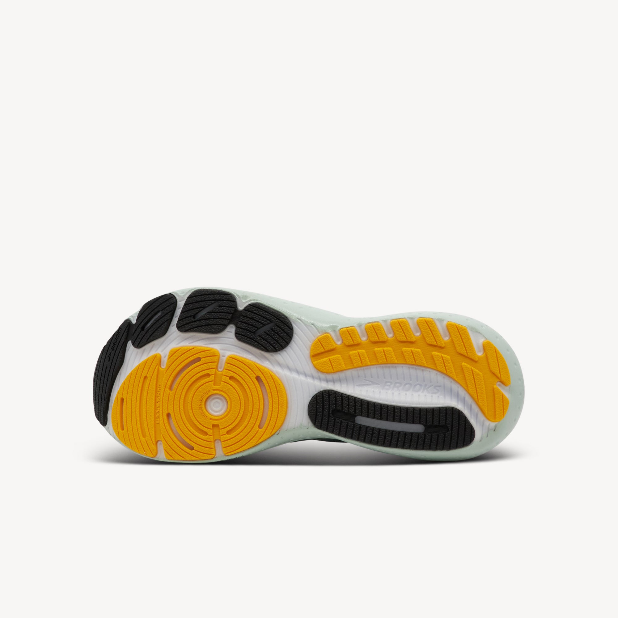 Outsole view of Brooks Glycerin 21 features ultra-plush comfort at Profeet Footwear. DNA Loft v3 cushioning for supreme softness on every run. Shop now. Locally-loved.