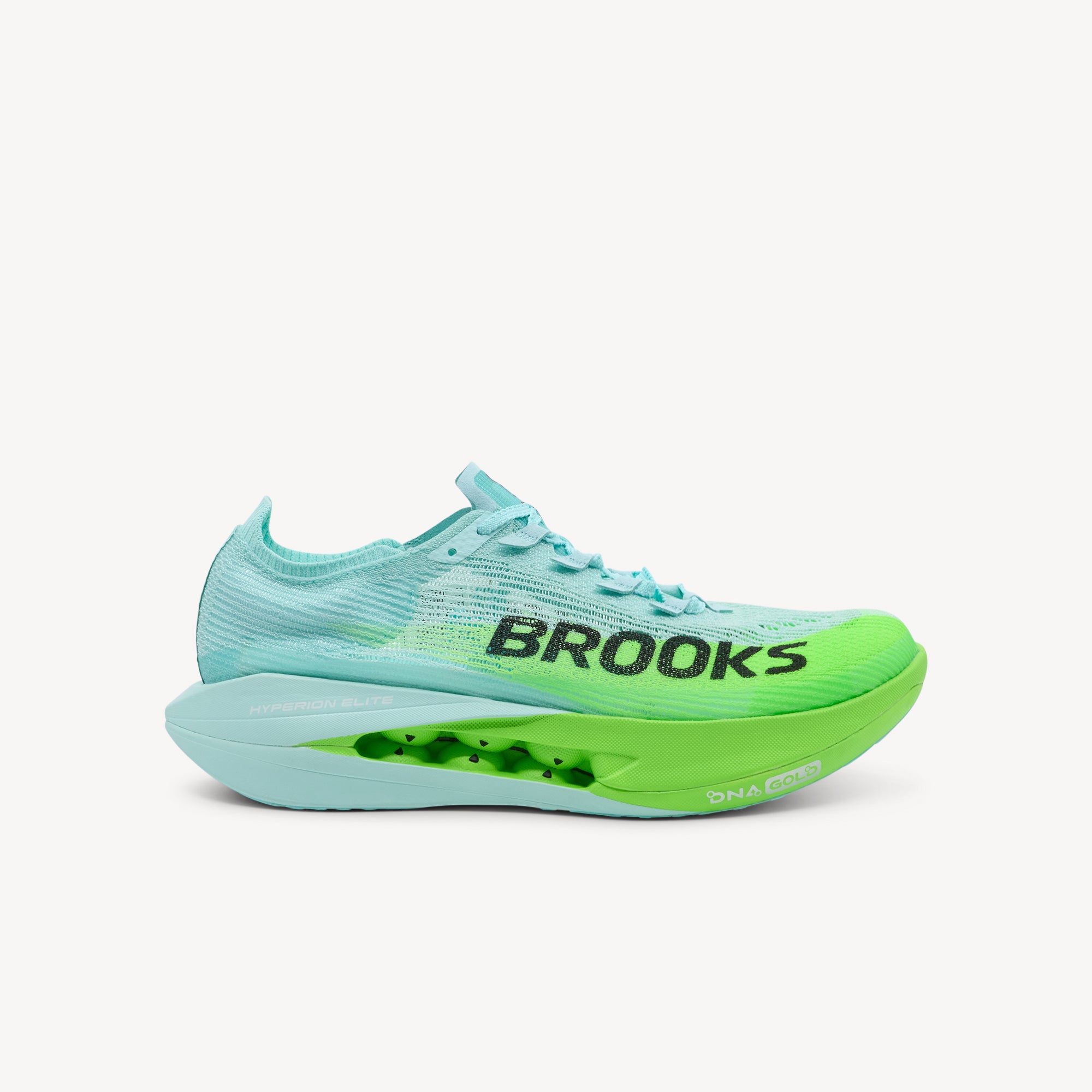 BROOKS HYPERION ELITE 5 features explosive speed and maximum energy return at Profeet Footwear. Purpose-built racing shoe. Expert-fitted.