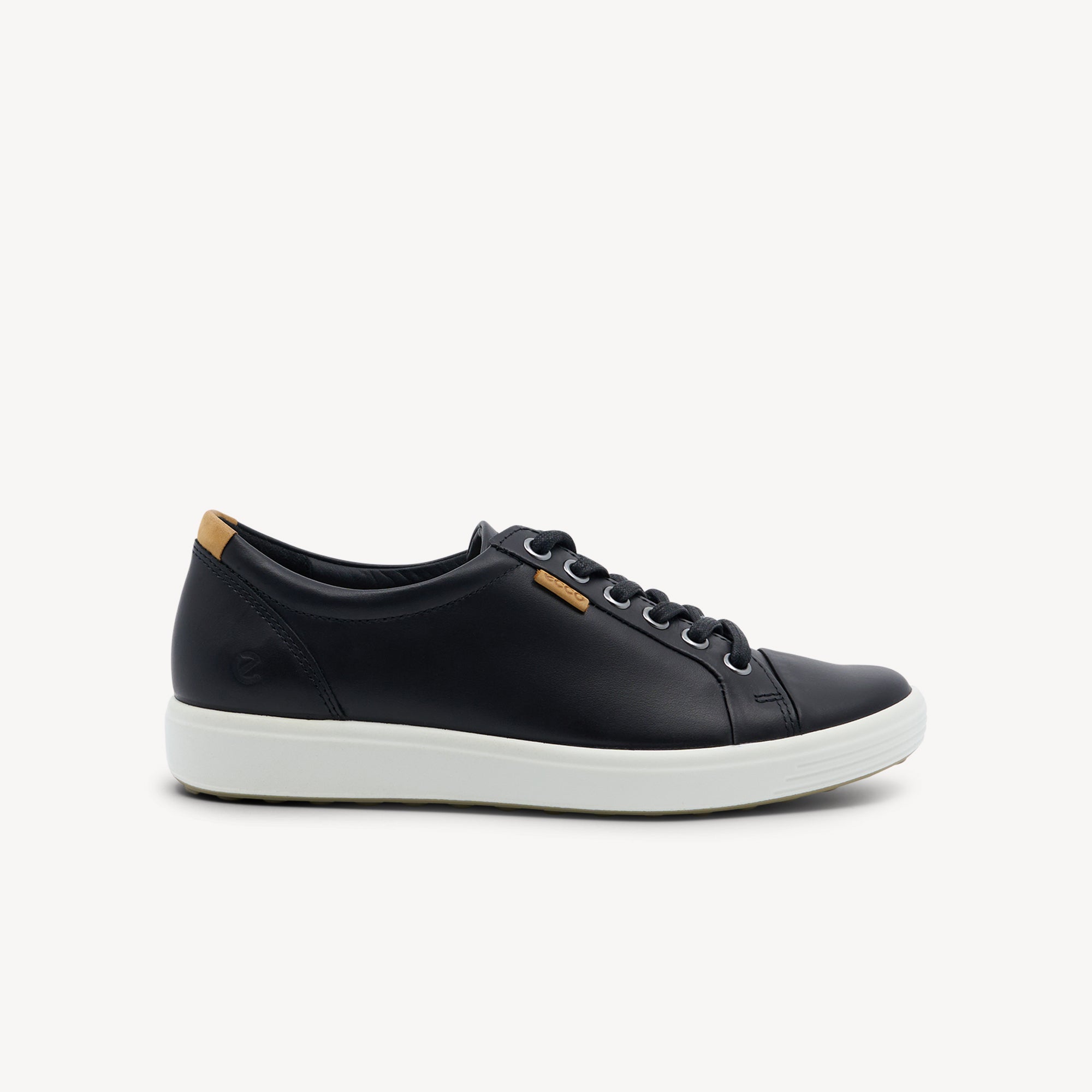 Ecco Soft 7 Black / White Womens
