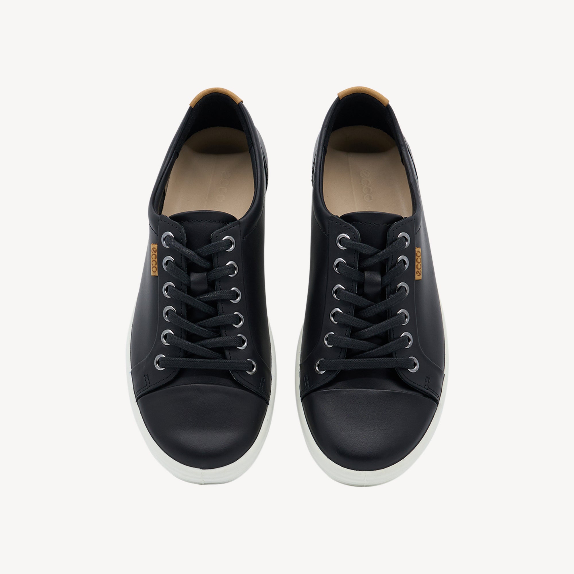 Ecco Soft 7 Black / White Womens