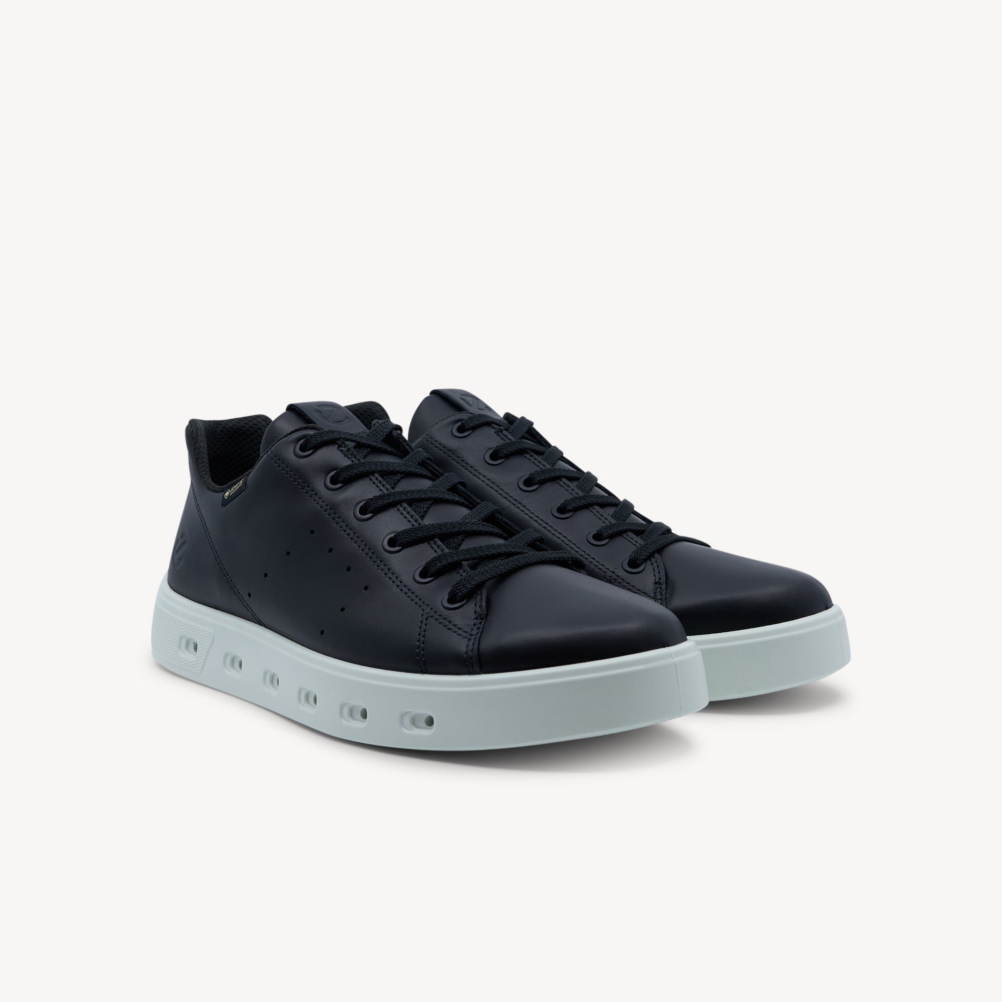 Ecco Street 720 Black Lea GTX Mens