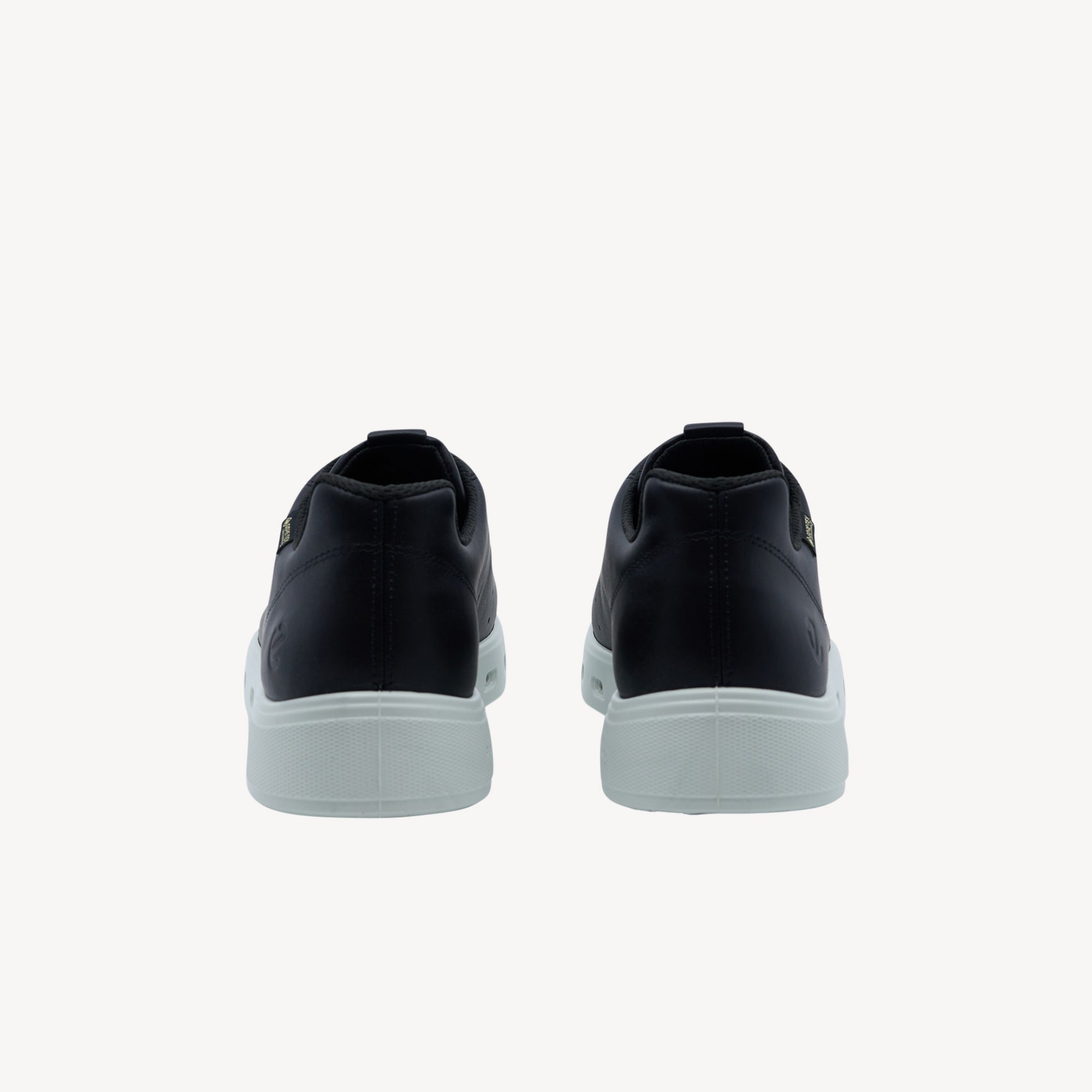 Ecco Street 720 Black Lea GTX Mens