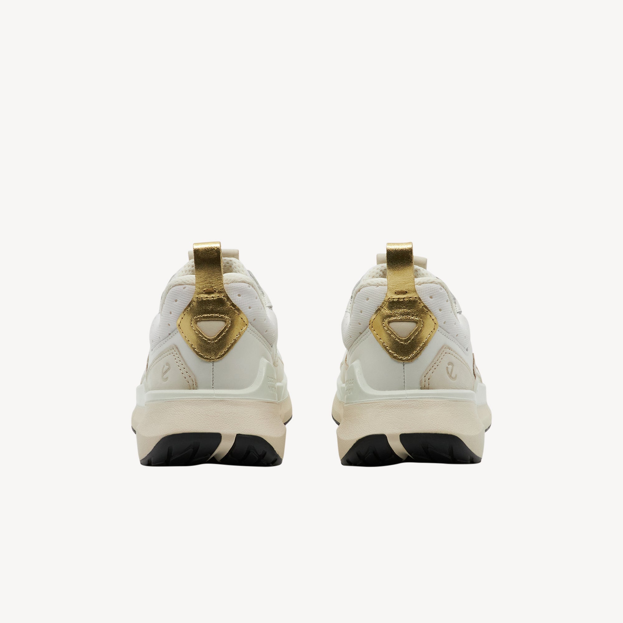 Ecco Biom 2.2 White / Limestone / Shadow Womens