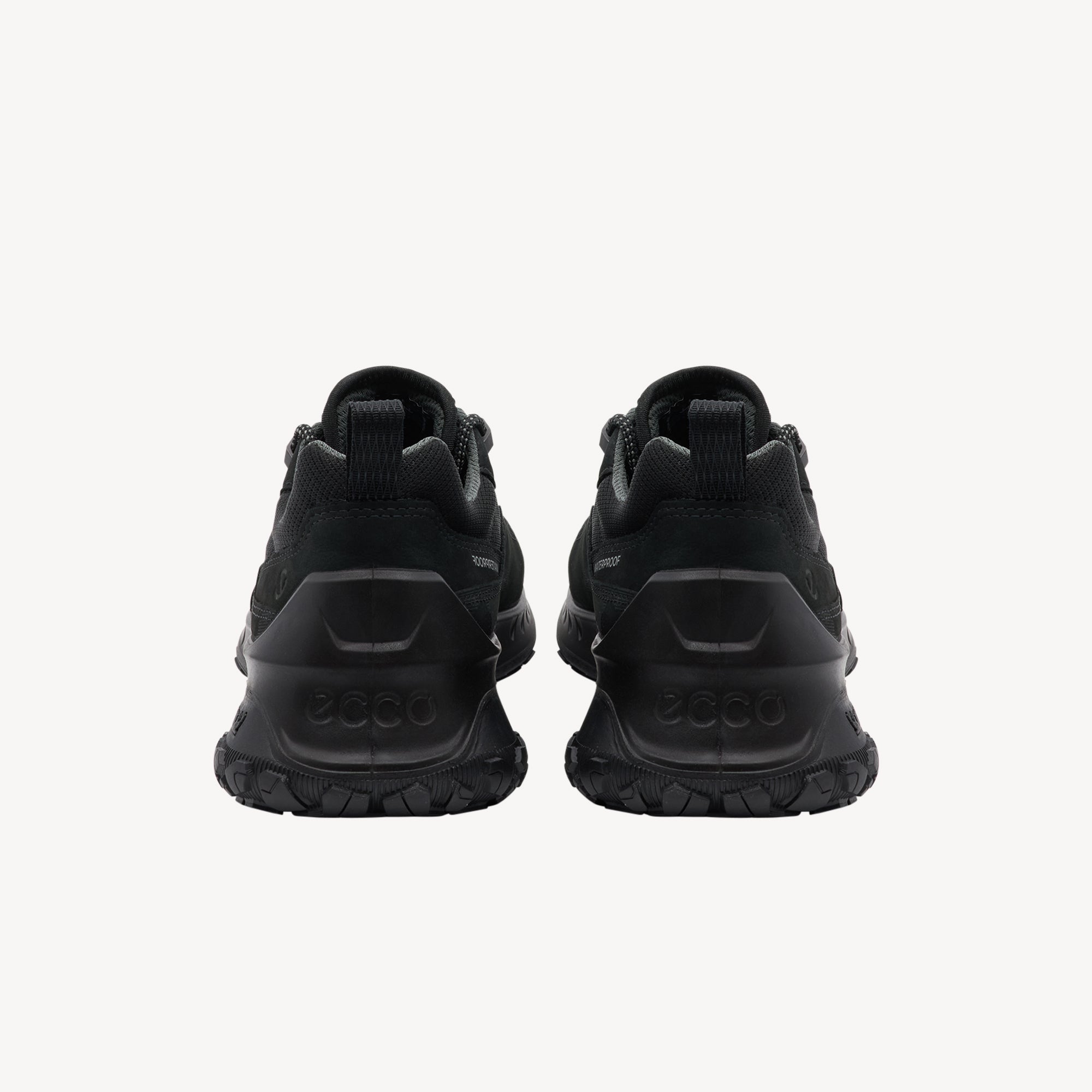 Ecco Ult-Trn Black / Black Mens
