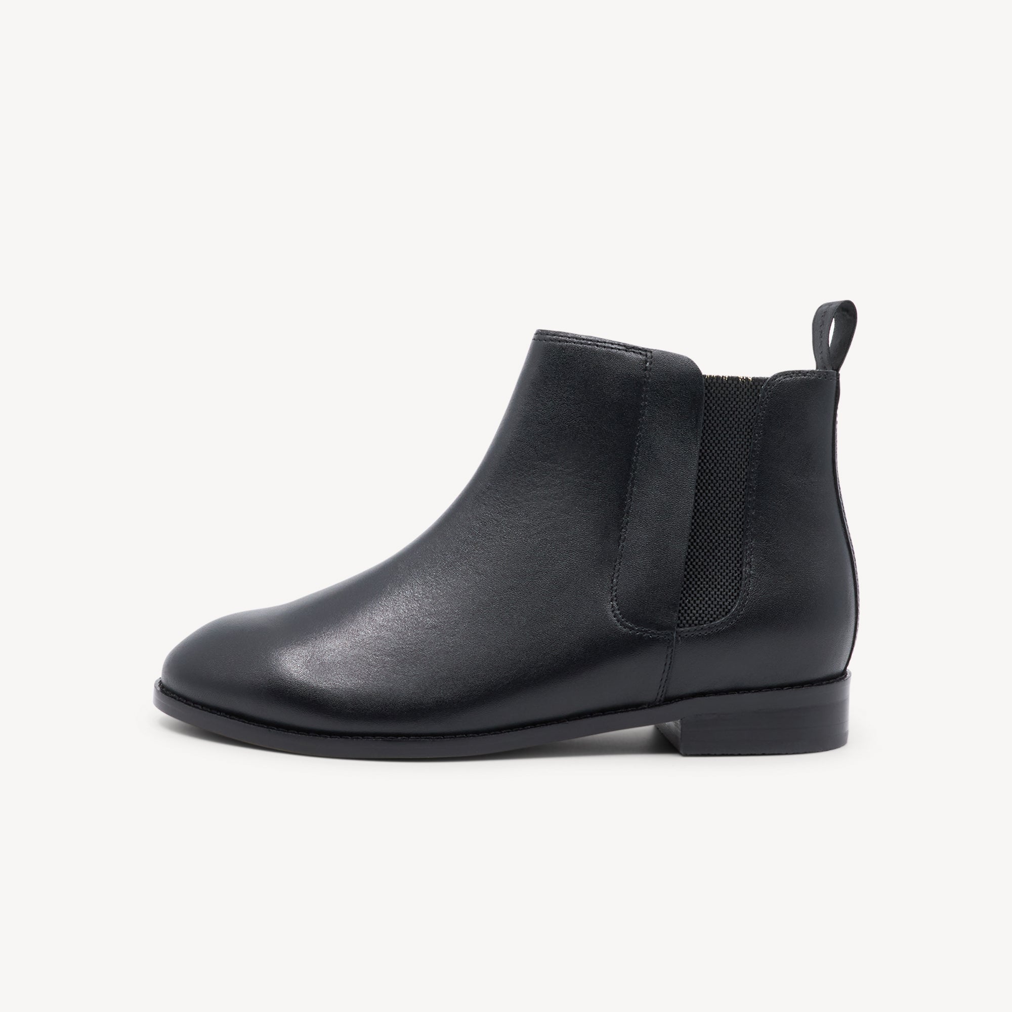 Frankie4 Austen II Black