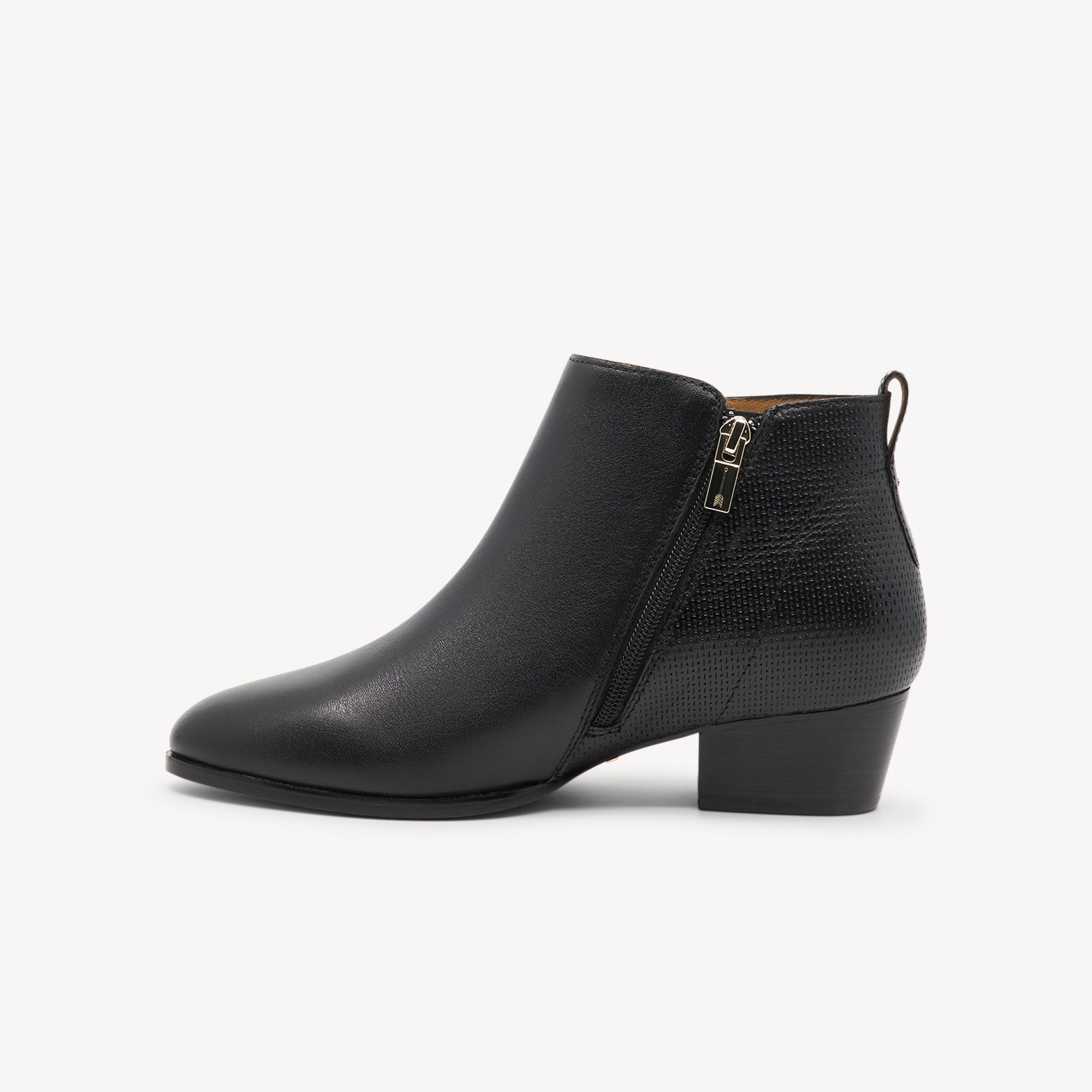 Frankie4 Charleston Black