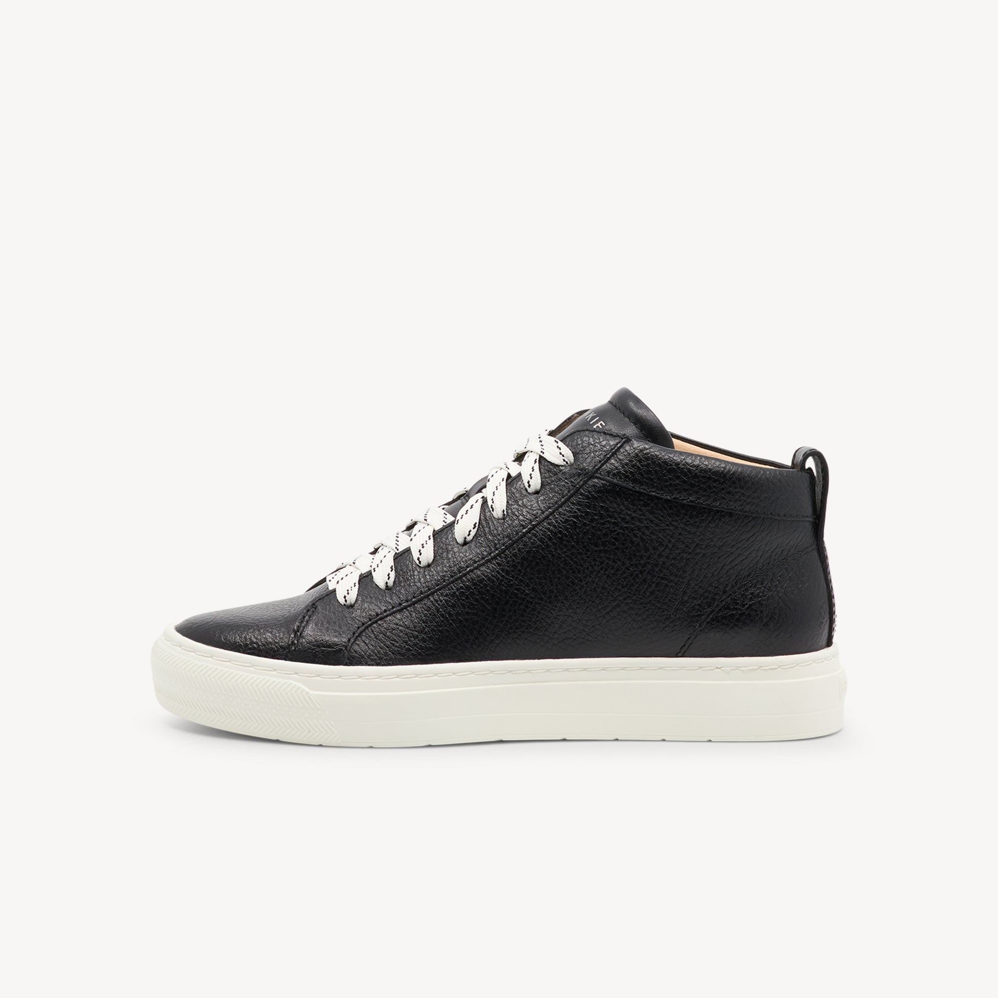 Frankie4 Morgan Black Tumbled