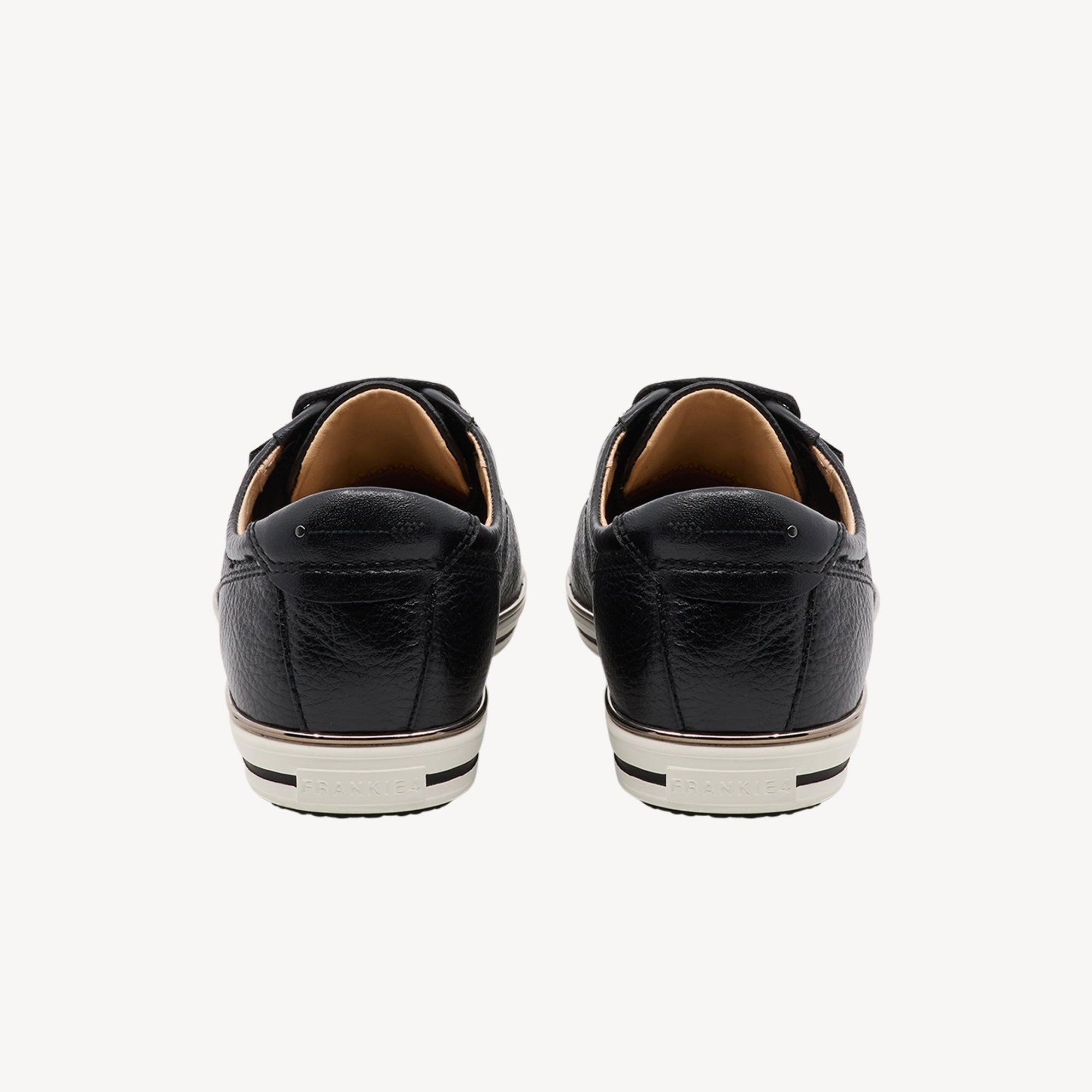 Frankie4 Nat III Black / White