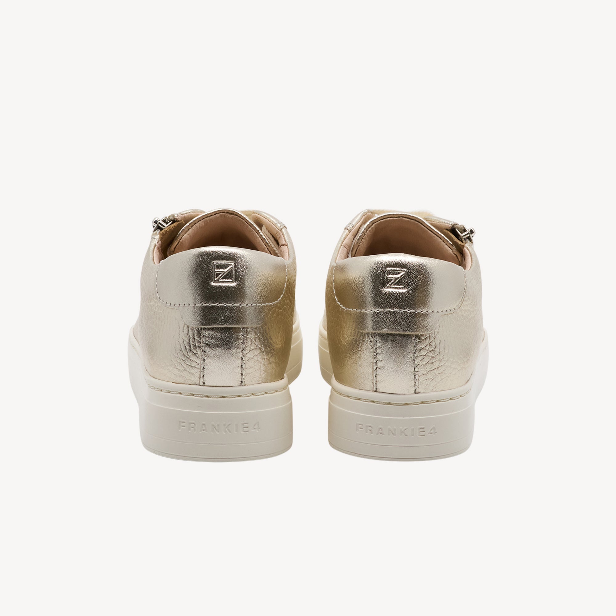 Frankie4 Billie II White / Gold Tumbled