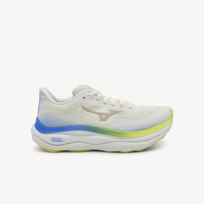 MIZUNO WAVE SKY 9 features plush cushioning and responsive performance at Profeet Footwear. Purpose-built running shoe for women. Expert-fitted.