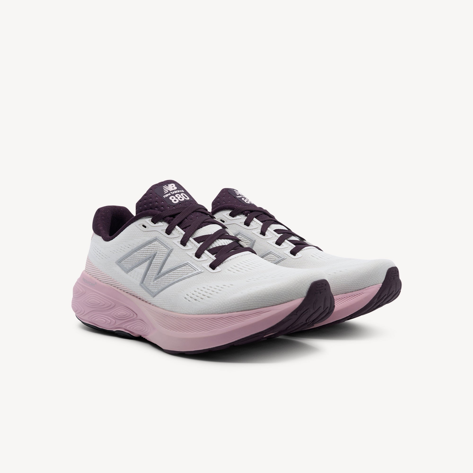 Side view of New Balance Fresh Foam X 880v15 Reflection Womens features premium cushioning, structured mesh upper and stylish Reflection colourway. Shop now at Profeet Footwear.