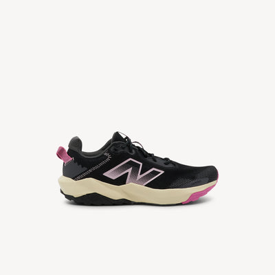 New Balance Nitrel v6 Black/Pink GS Kids features ultra‑responsive DynaSoft midsole, AT Tread traction across surfaces and no‑sew overlays for active young feet.