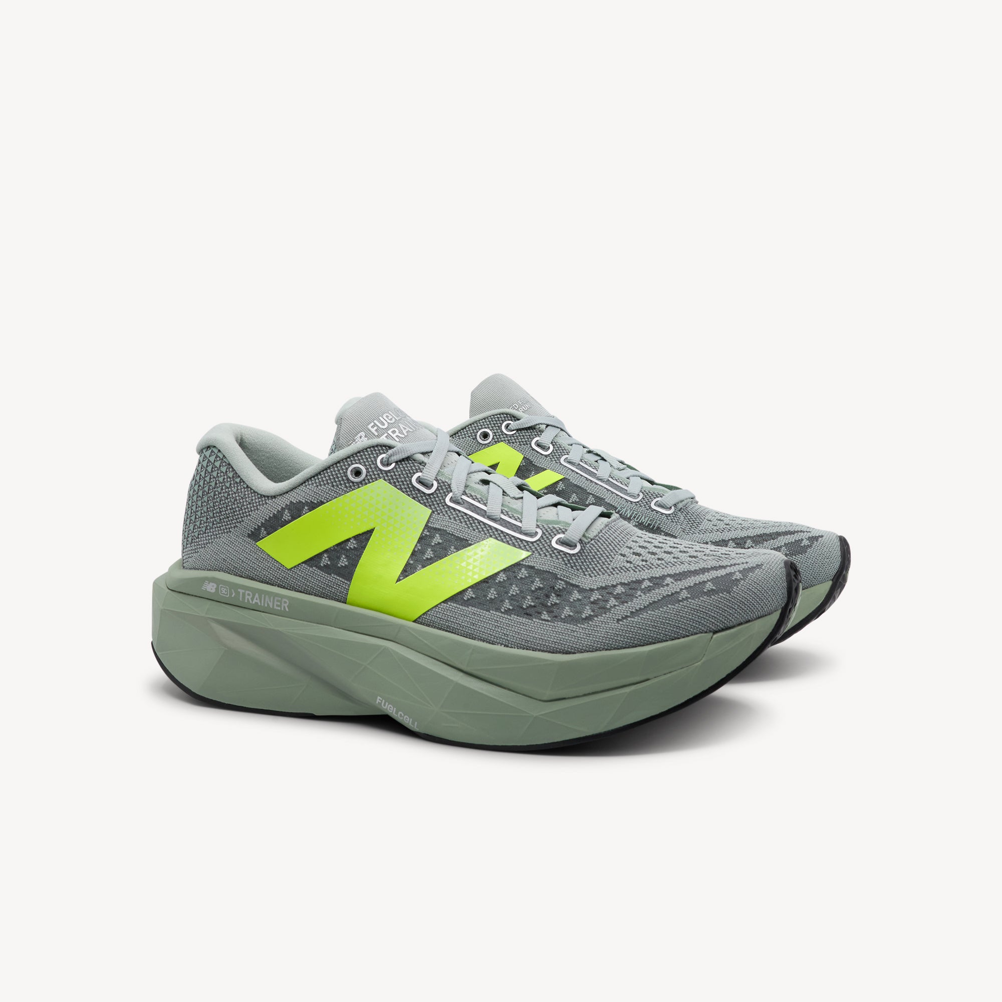 Side view of NEW BALANCE SUPERCOMP TRAINER V3 features responsive cushioning and propulsive energy at Profeet Footwear. Purpose-built training shoe. Expert-fitted.