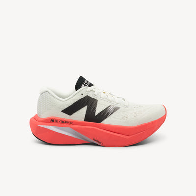 New Balance SuperComp Trainer v3 features FuelCell foam & carbon plate at Profeet Footwear. Marathon training shoe with Energy Arc for explosive speed.