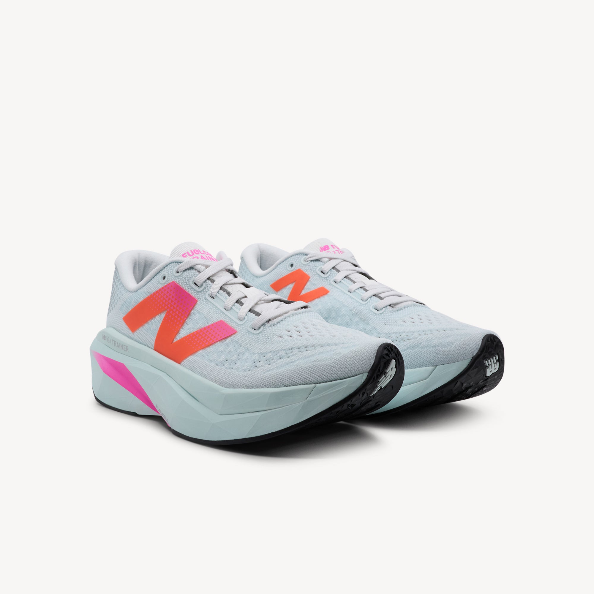 Side view of NEW BALANCE SUPERCOMP TRAINER V3 features explosive speed and versatile performance at Profeet Footwear. Purpose-built training shoe. Expert-fitted.