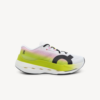 ON CLOUDBOOM MAX features plush cushioning and explosive speed at Profeet Footwear. Purpose-built racing shoe for men. Expert-fitted.