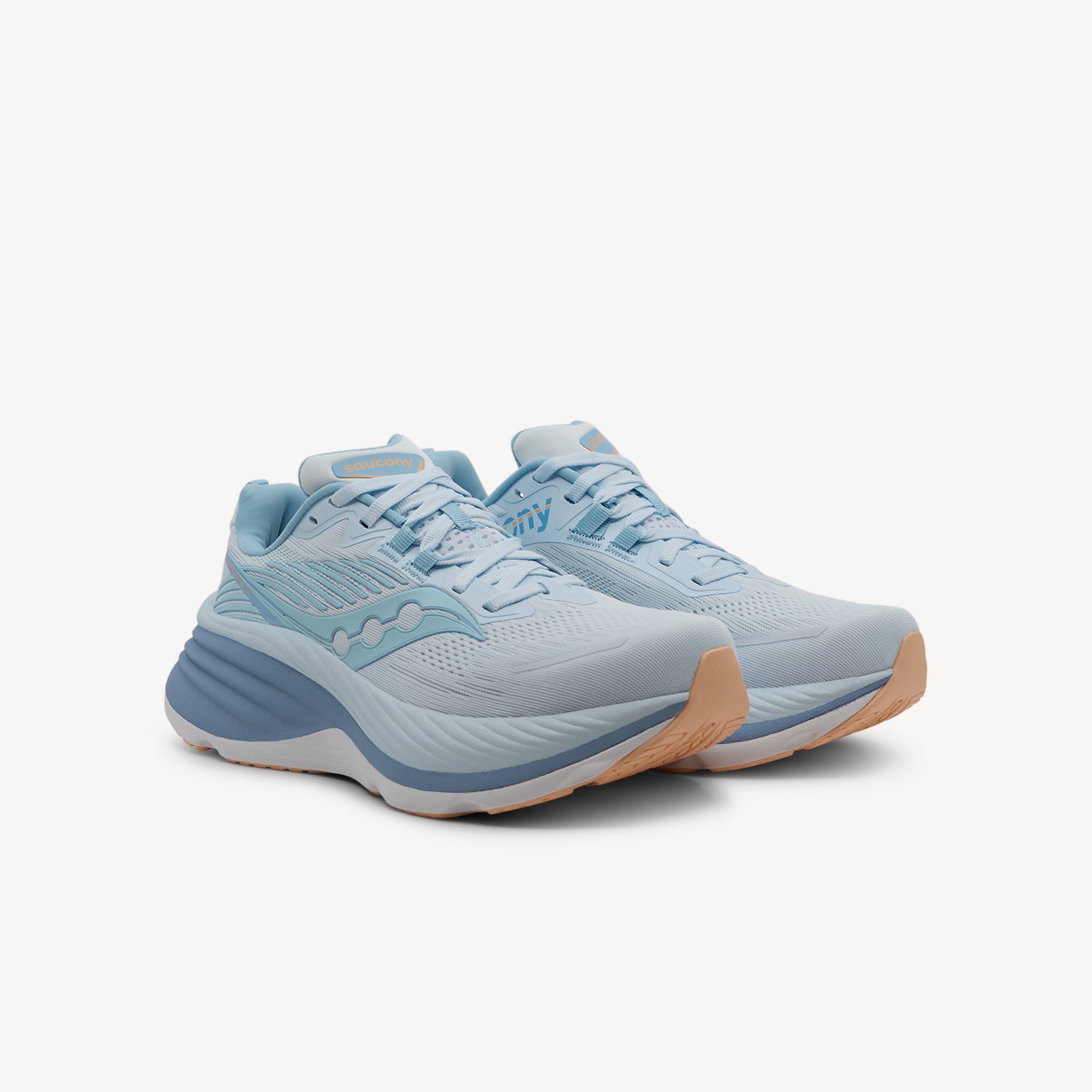 Side view of Saucony Hurricane 24 features max cushioning and stability support at Profeet Footwear. Premium stability shoe for overpronators. Shop now.