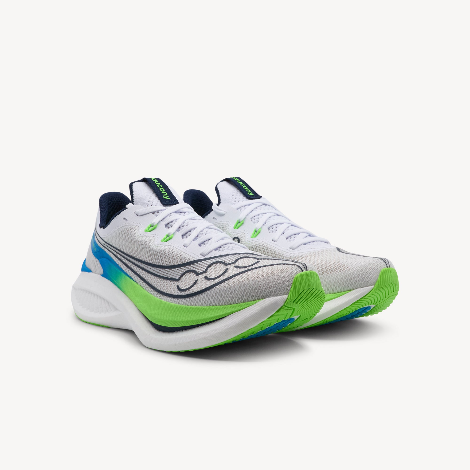 Side view of SAUCONY ENDORPHIN PRO 5 features explosive speed and elite performance at Profeet Footwear. Purpose-built racing shoe for men. Expert-fitted.