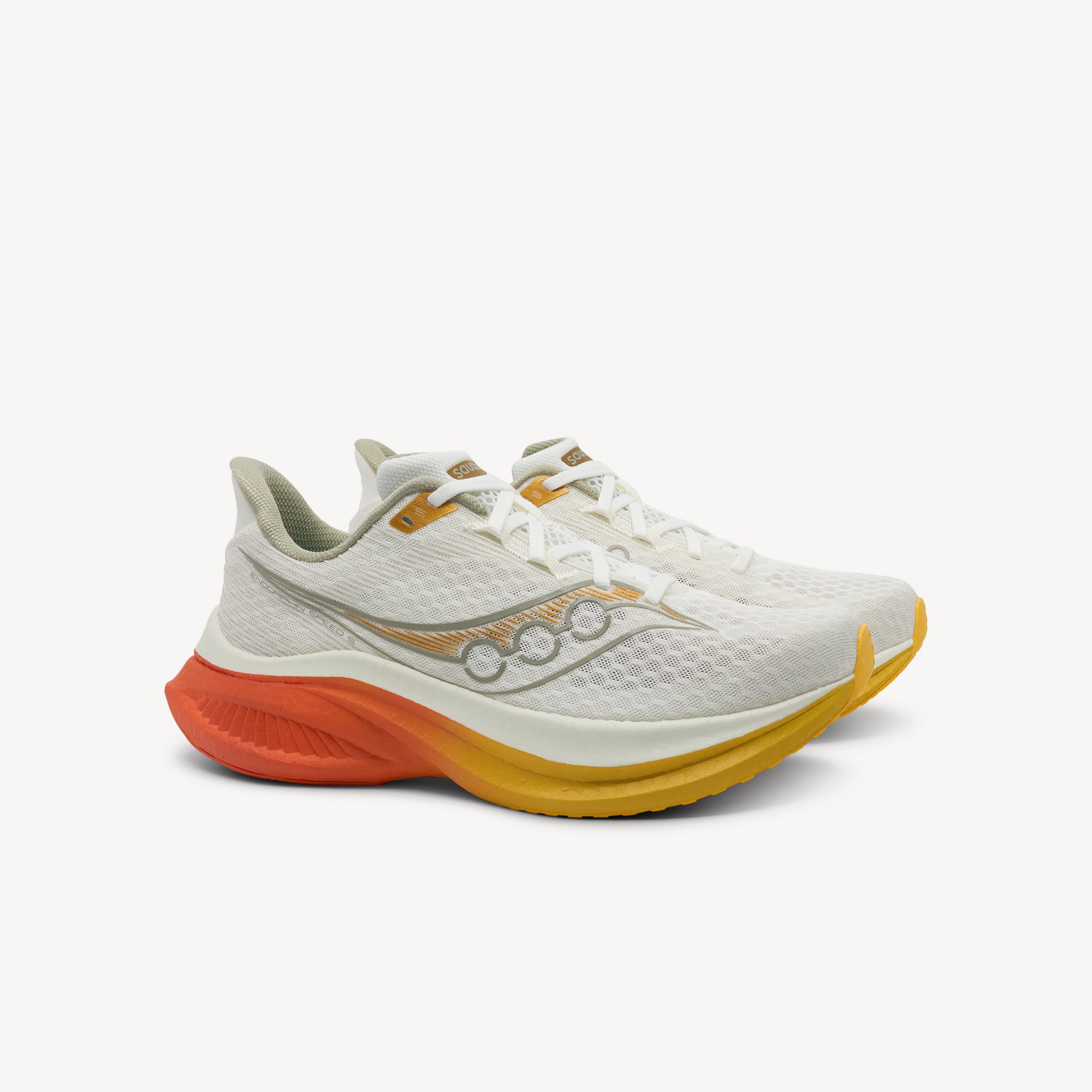 Side view of SAUCONY ENDORPHIN SPEED 5 features explosive speed and versatile performance at Profeet Footwear. Purpose-built training shoe. Expert-fitted.