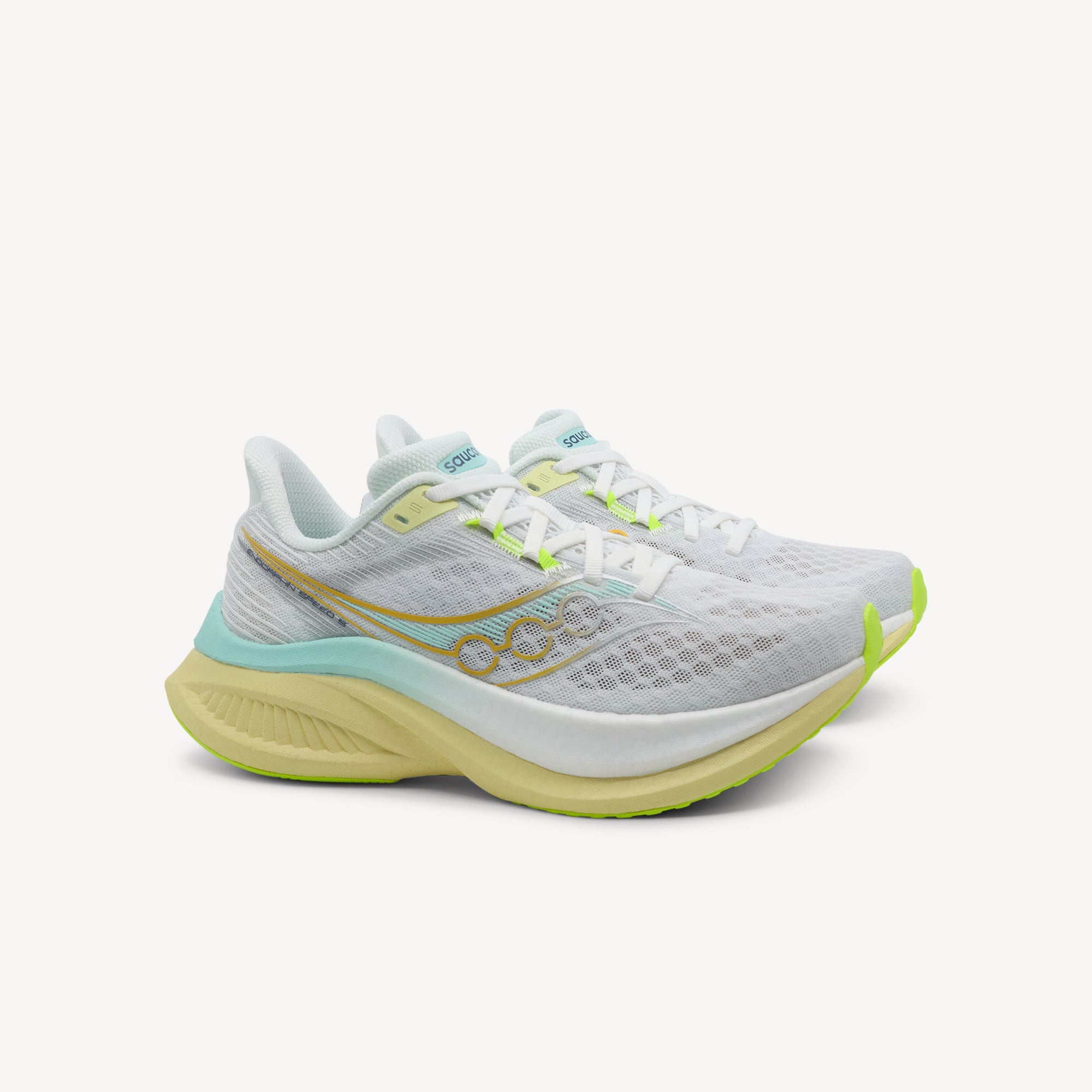 Side view of SAUCONY ENDORPHIN SPEED 5 features explosive speed and versatile performance at Profeet Footwear. Purpose-built training shoe. Expert-fitted.