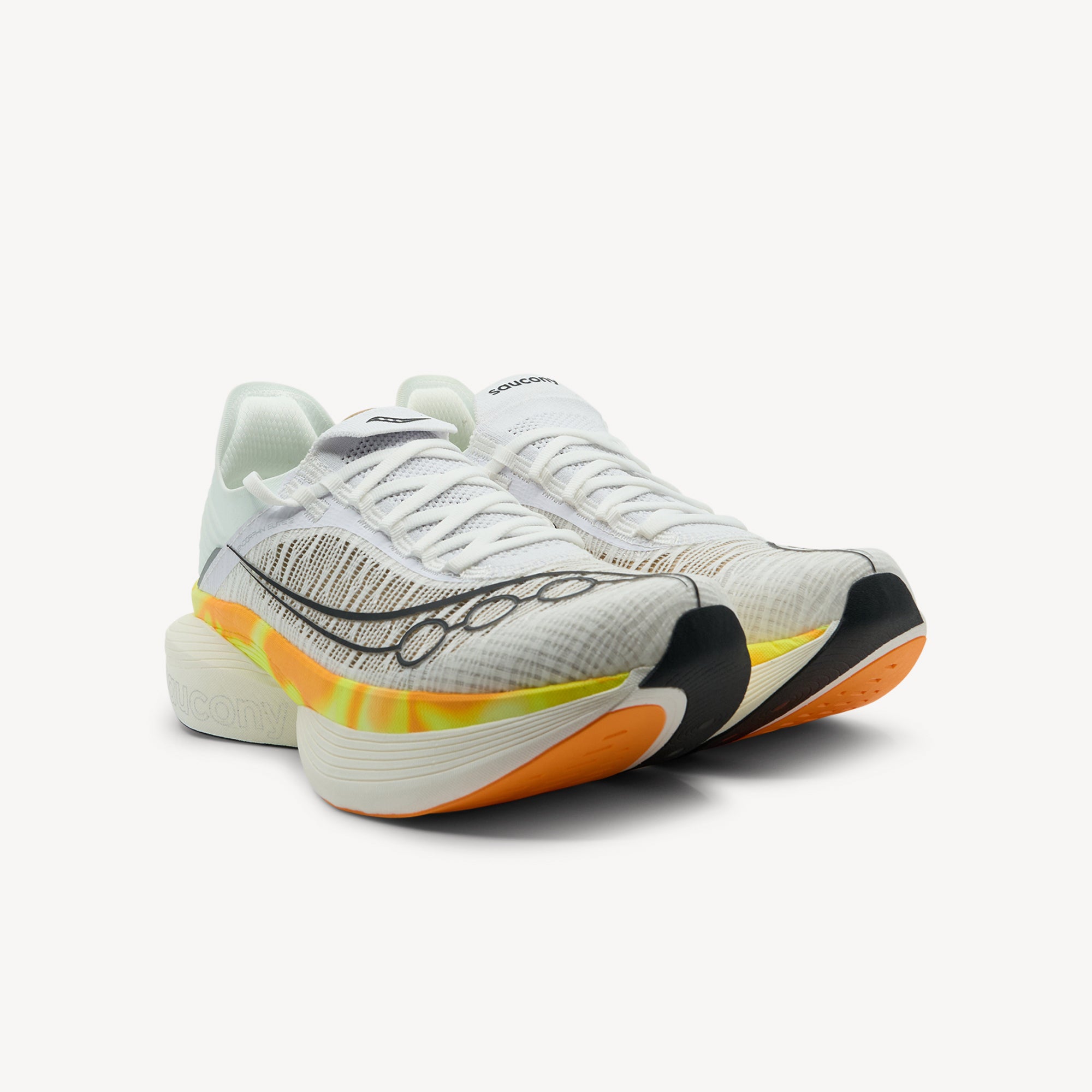 Side view of Saucony Endorphin Elite 2 features full PWRRUN HG midsole and carbon plate at Profeet Footwear. Premium racing shoe for competitive runners. Shop now.