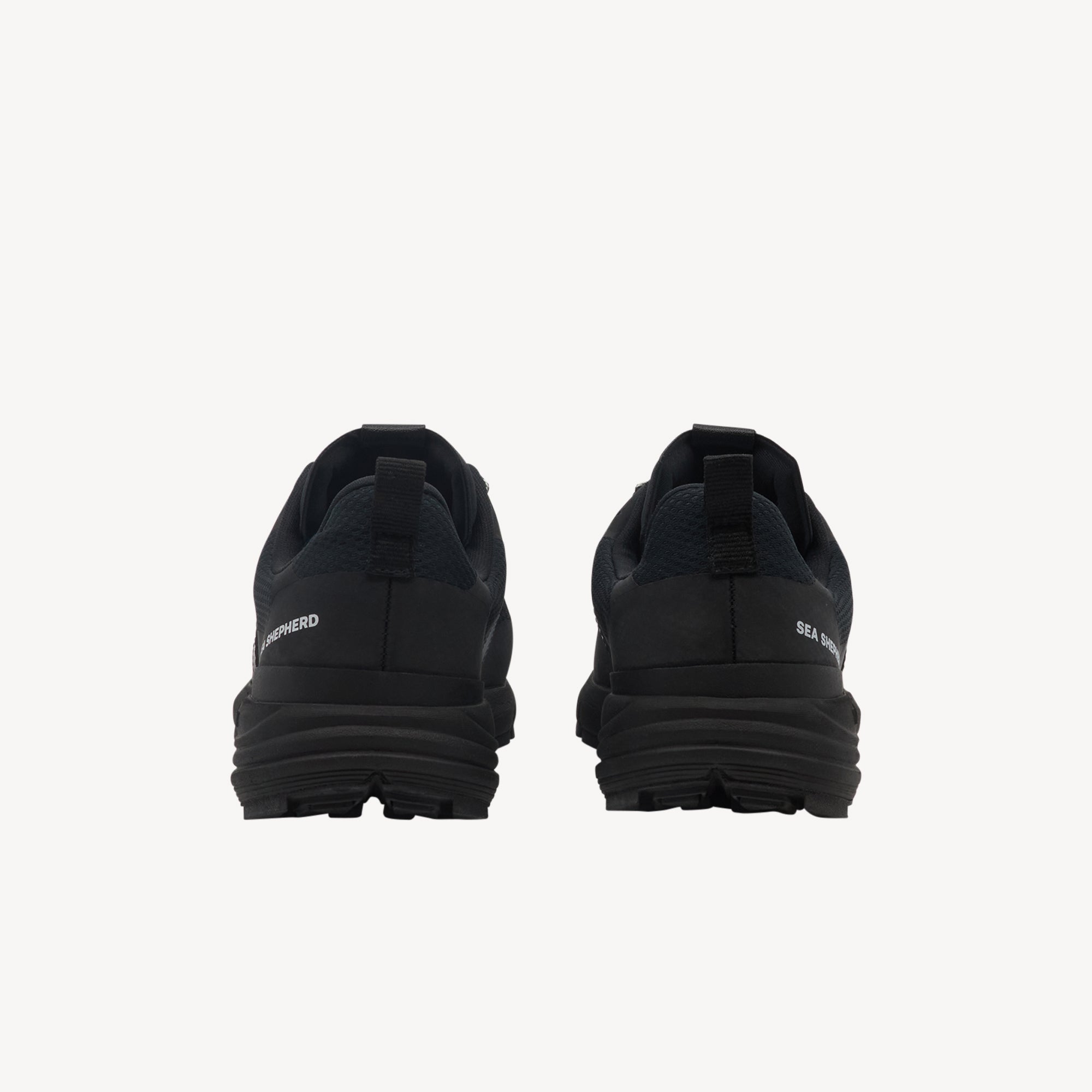 Veja Dekkan Canvas Sea Shepherd Mens