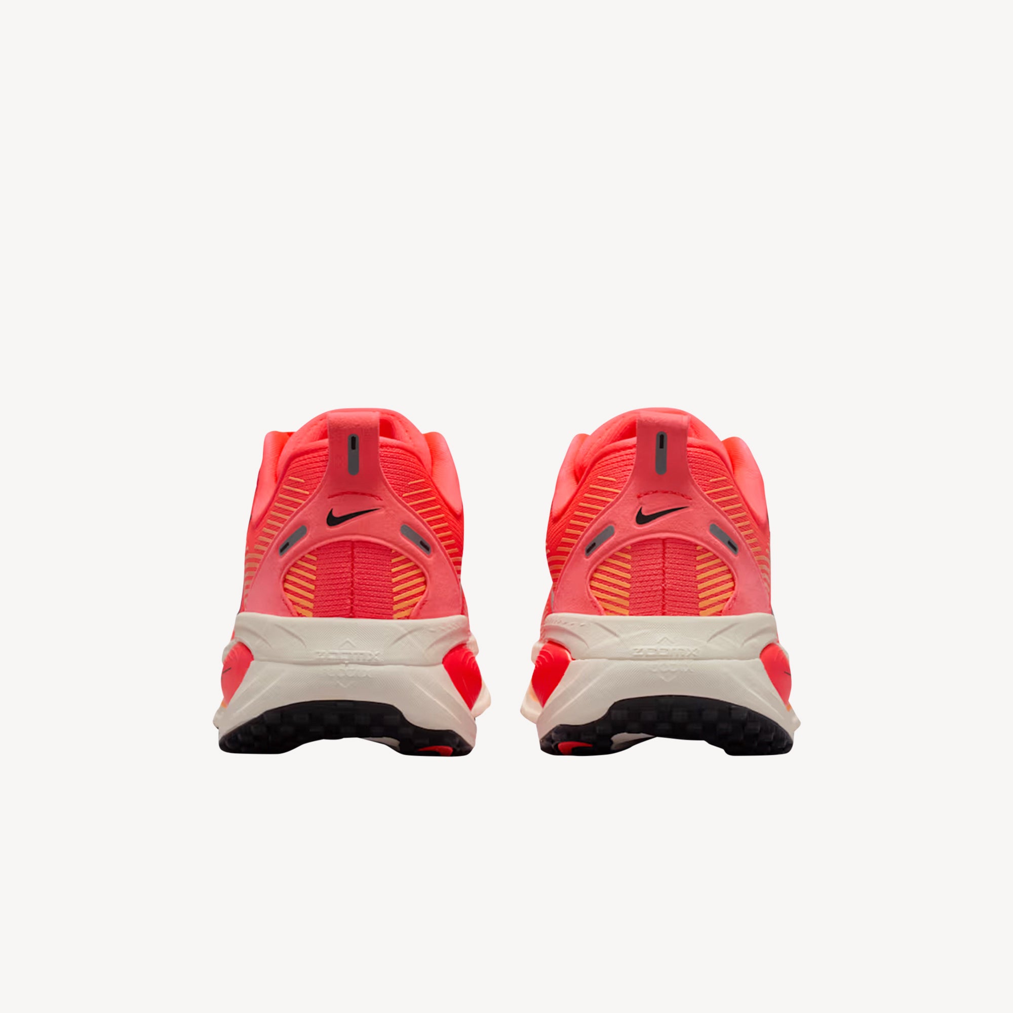 Nike Vomero 18 Hot Lava / Black / Chalk Womens