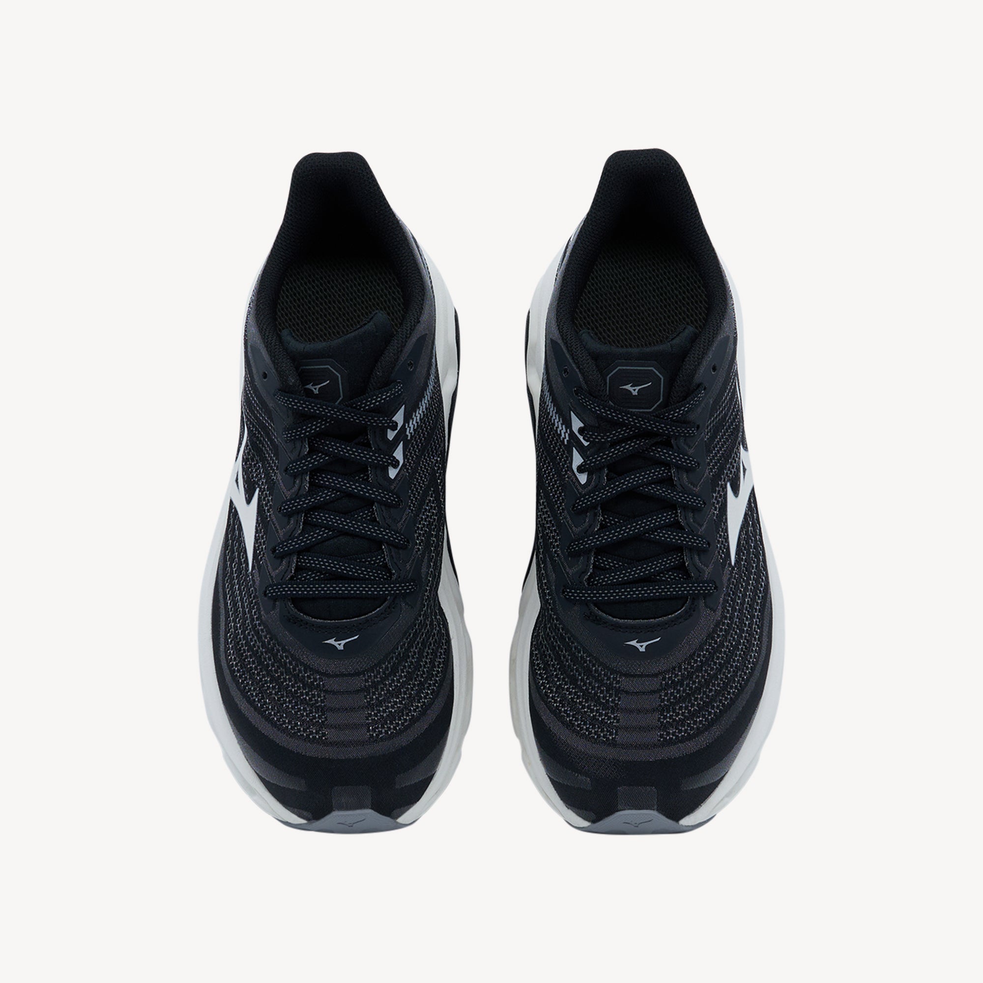 Wave Horizon 8 Black / White / Nimbus Cloud Mens