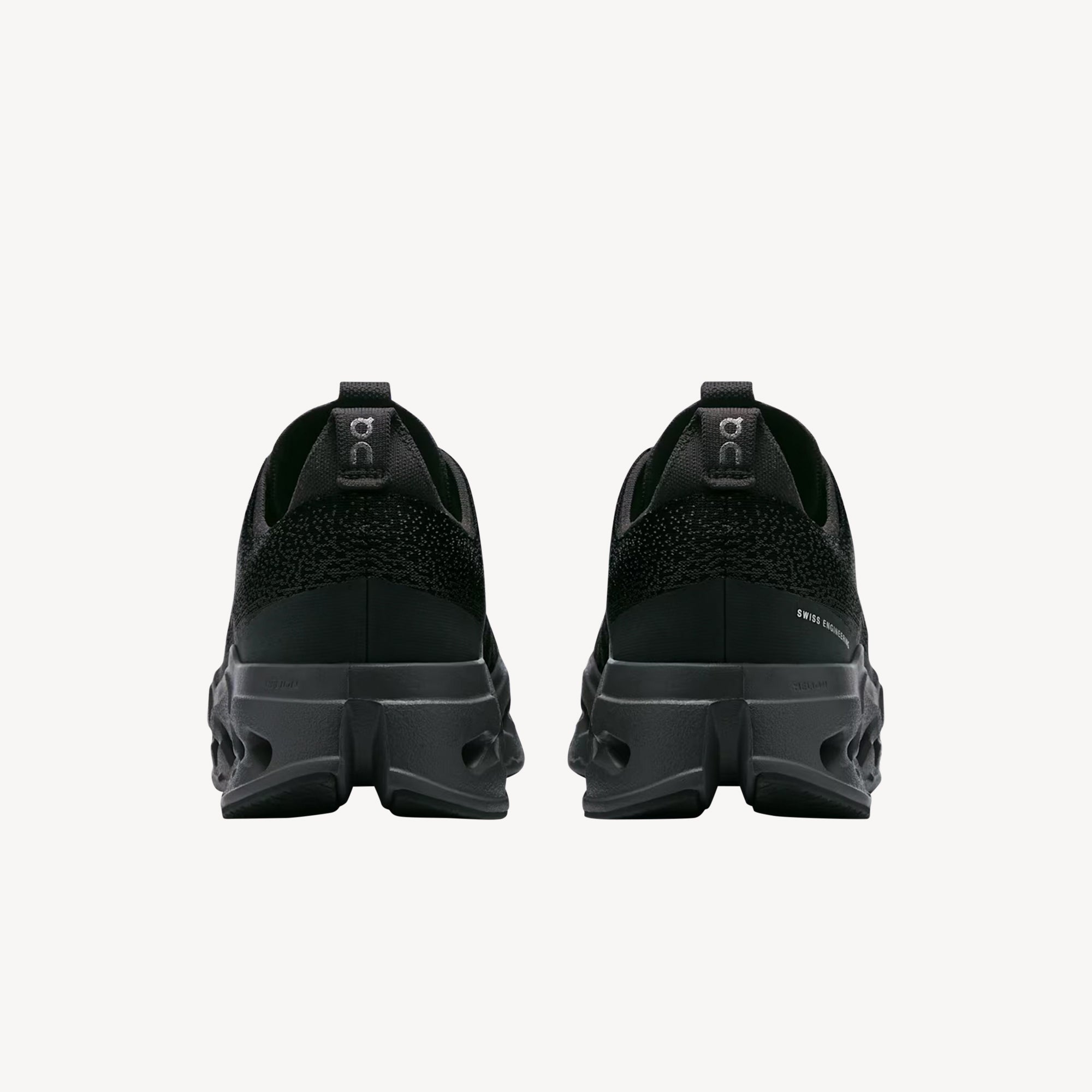 On Cloudsurfer Max Black / Eclipse Mens