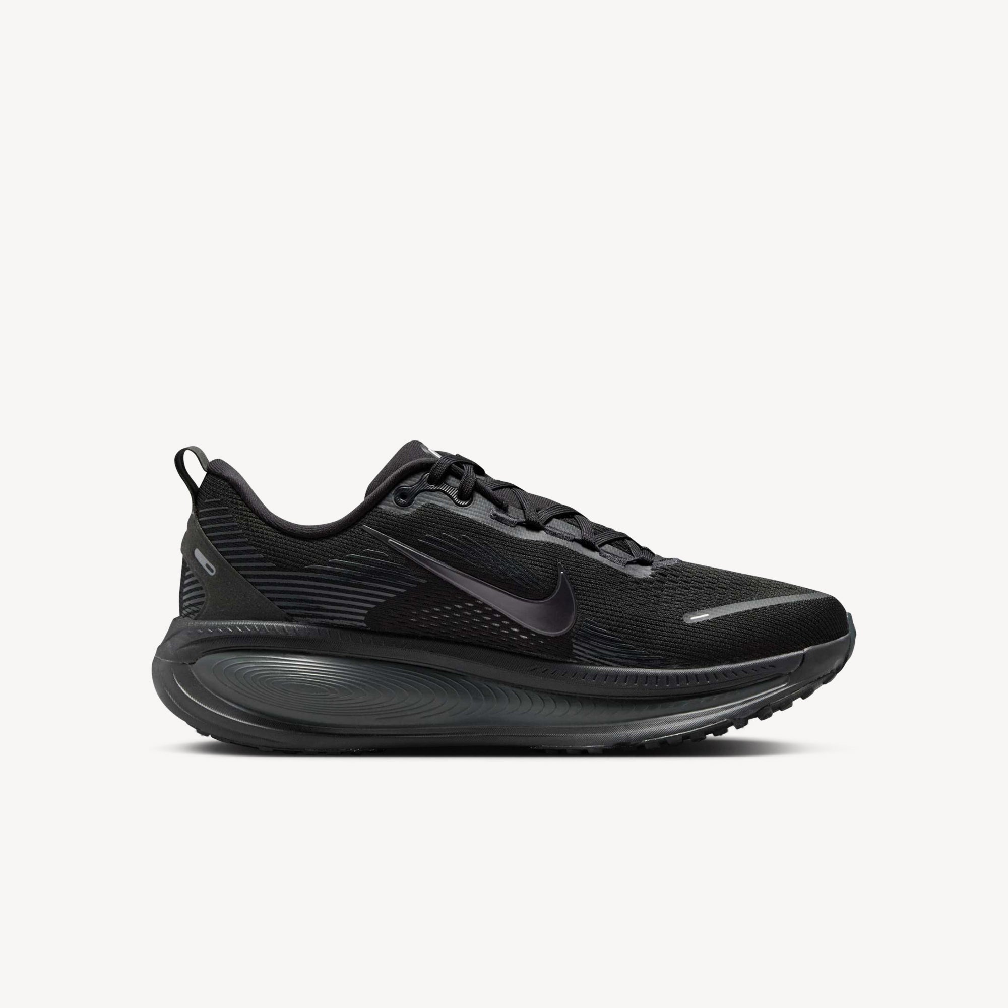 Nike Vomero 18 Black / Black / Smoke Grey Mens
