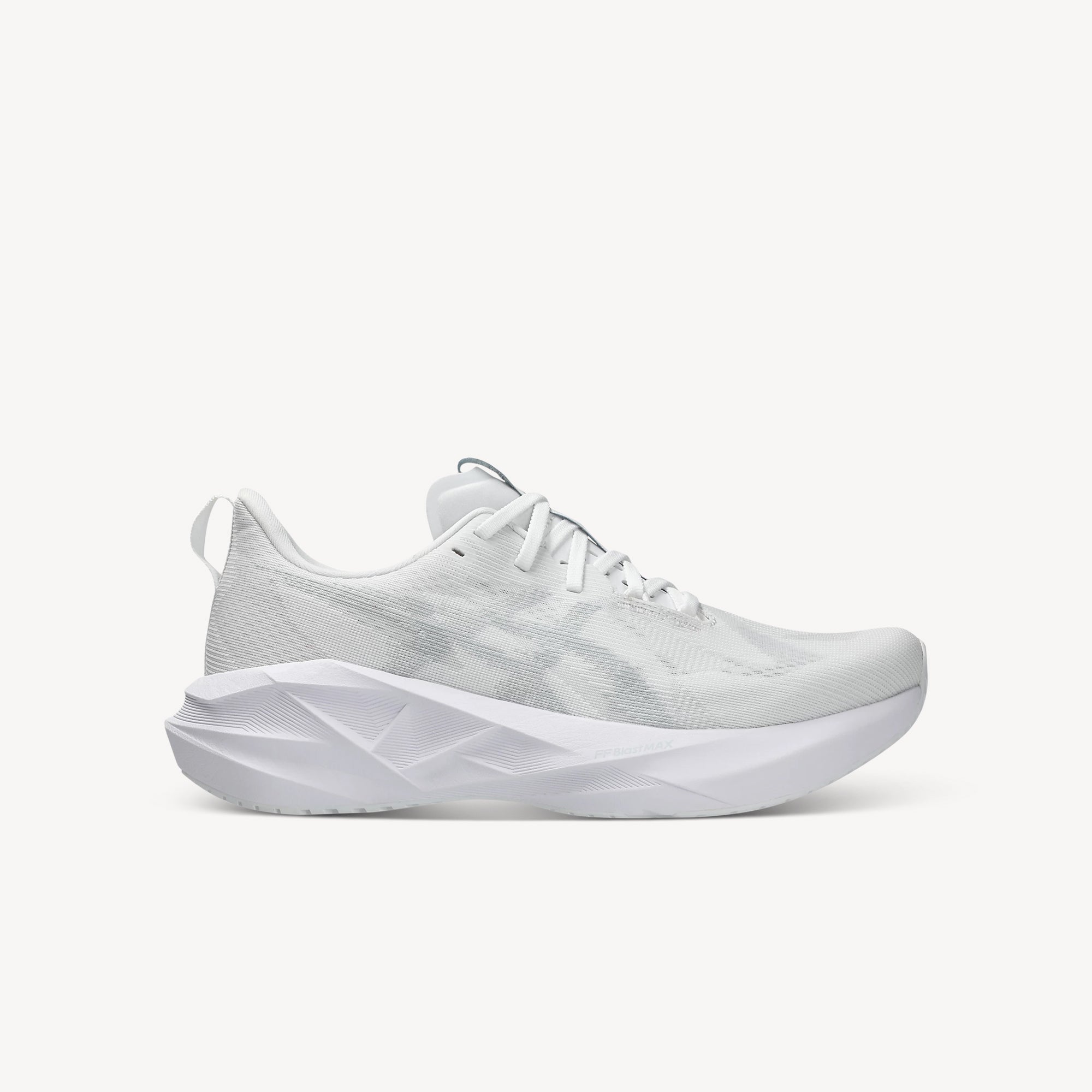Asics Novablast 5 White / Piedmont Grey Mens
