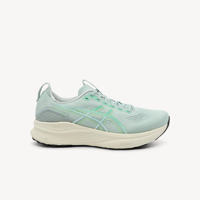 ASICS GEL-KAYANO 32 features premium stability technology and maximum cushioning at Profeet Footwear. Purpose-built running shoe for men. Expert-fitted.