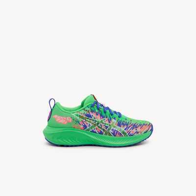 ASICS GEL-NOOSA TRI 16 GS features bold styling and responsive comfort at Profeet Footwear. Purpose-built running shoe for kids. Expert-fitted.