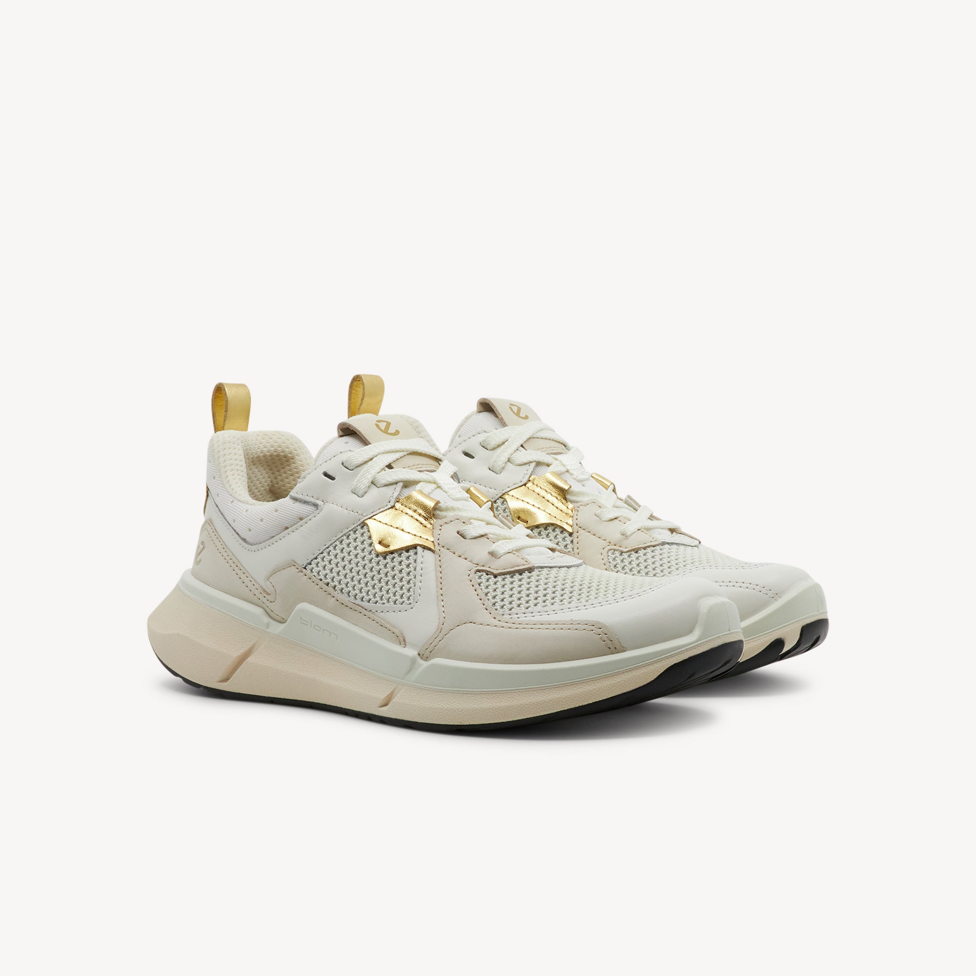 Ecco Biom 2.2 White / Limestone / Shadow Womens
