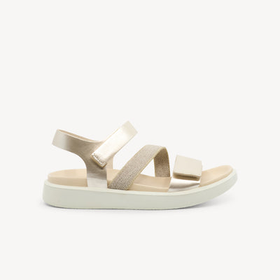 ECCO Flowt Pure White Gold Womens features soft leather, cushioned FLUIDFORM™ sole and minimalist design for warm‑weather wear. Shop now.
