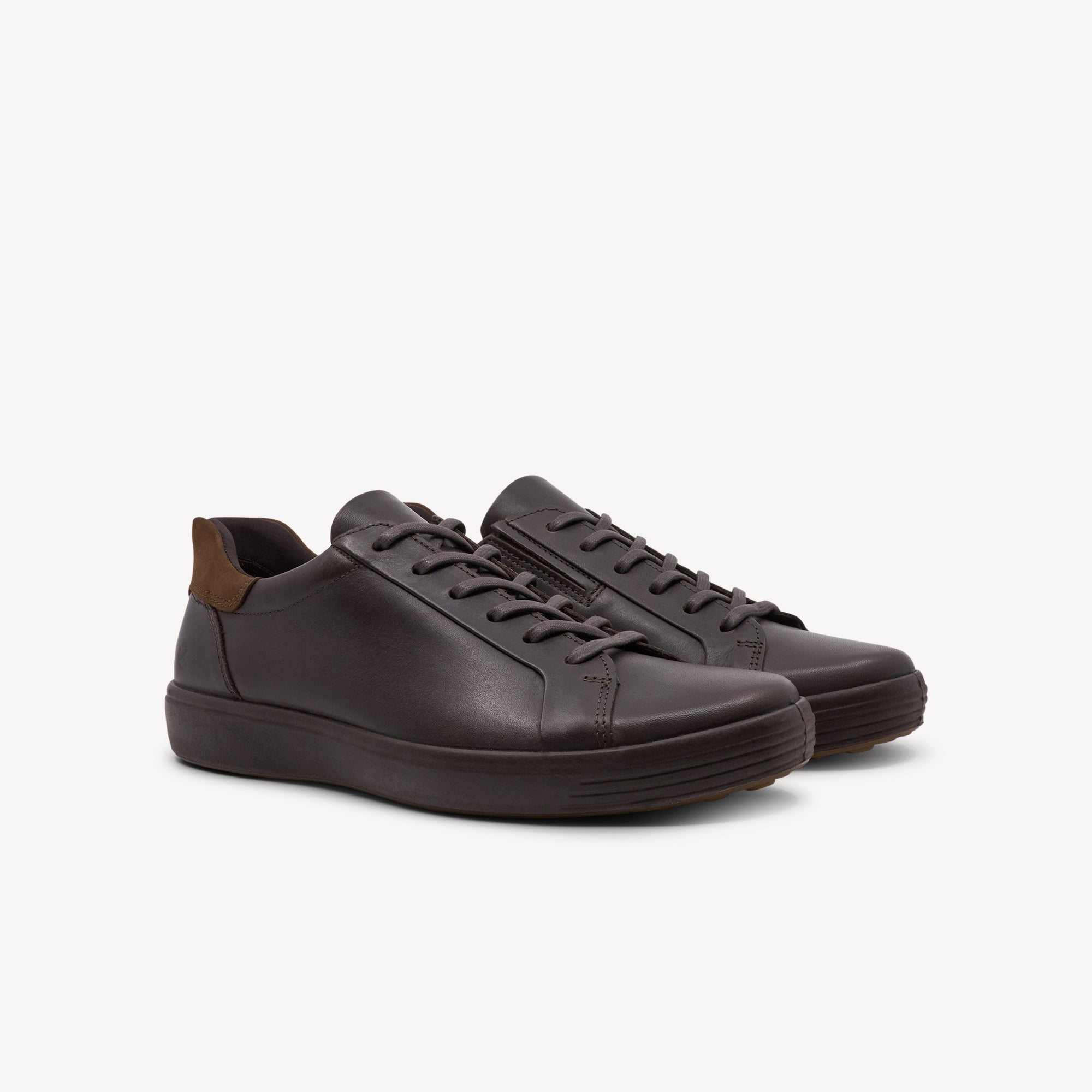 Side view of ECCO SOFT 7 EASY SLIP features cloud-like comfort and premium leather at Profeet Footwear. Purpose-built casual shoe for men. Expert-fitted.