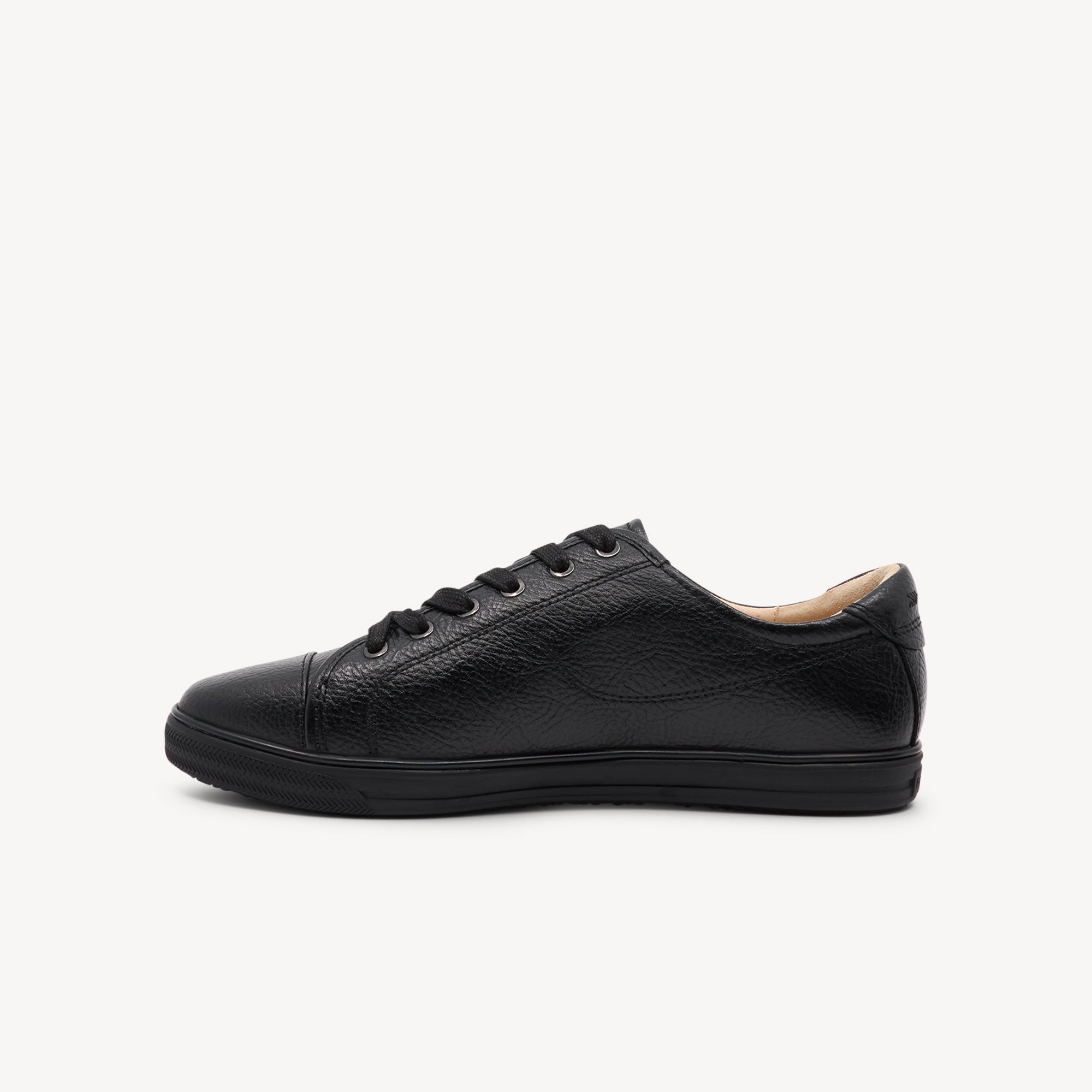 Frankie Nat III Black / Black