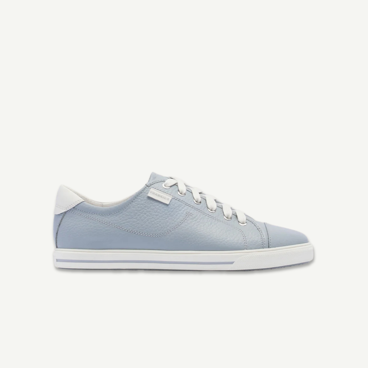 Frankie4 Nat III Bluish Chalk