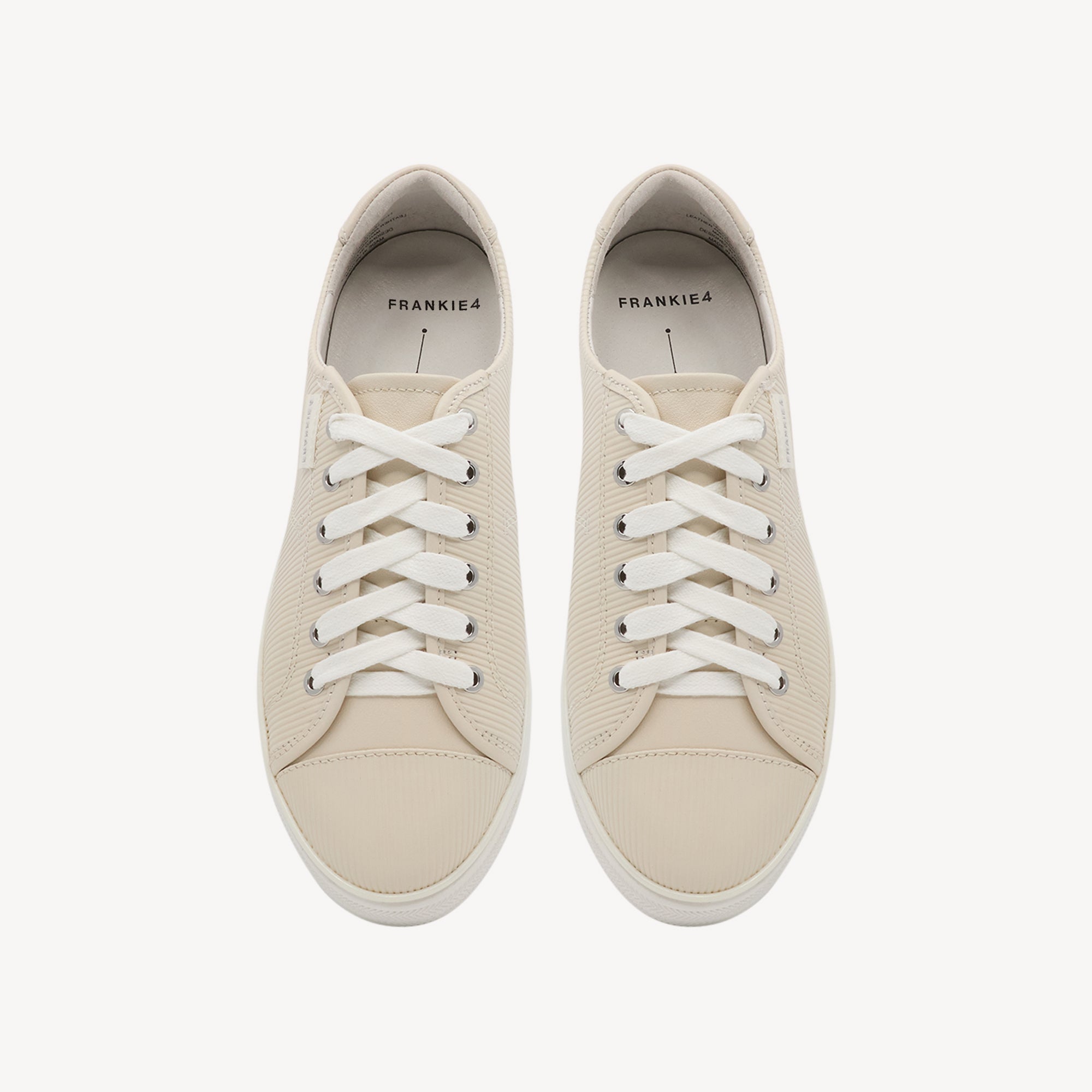 Frankie4 Nat III Chalk Emboss