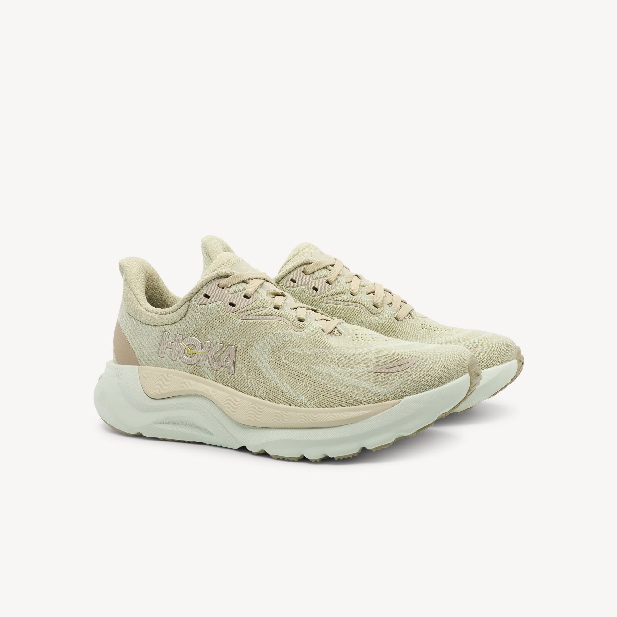 Hoka Arahi 8 Oyster Mushroom / Truffle Salt Womens