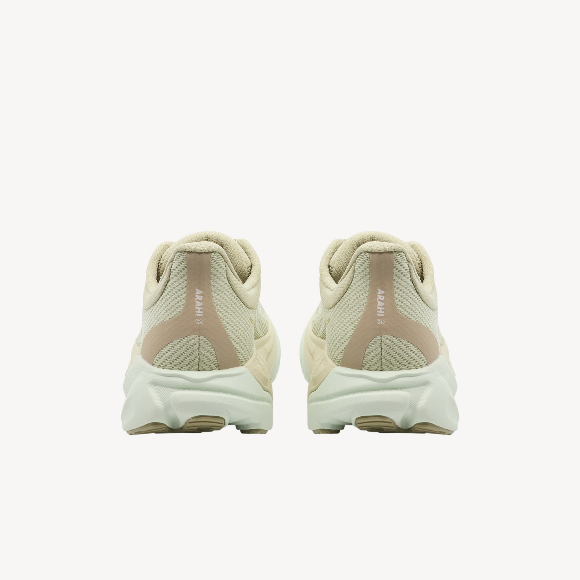 Hoka Arahi 8 Oyster Mushroom / Truffle Salt Womens