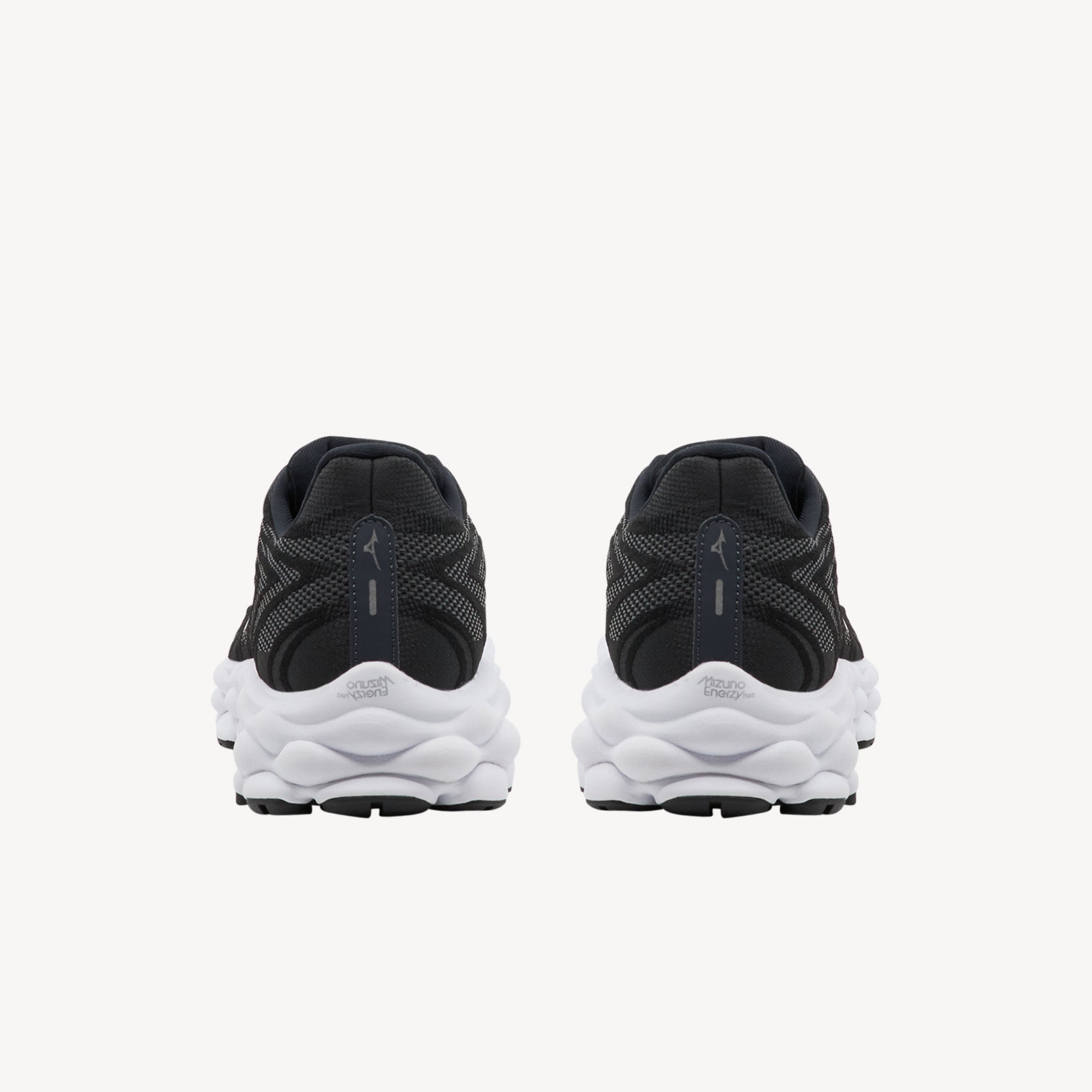 Mizuno Wave Sky 8 Black / Silver / White Womens