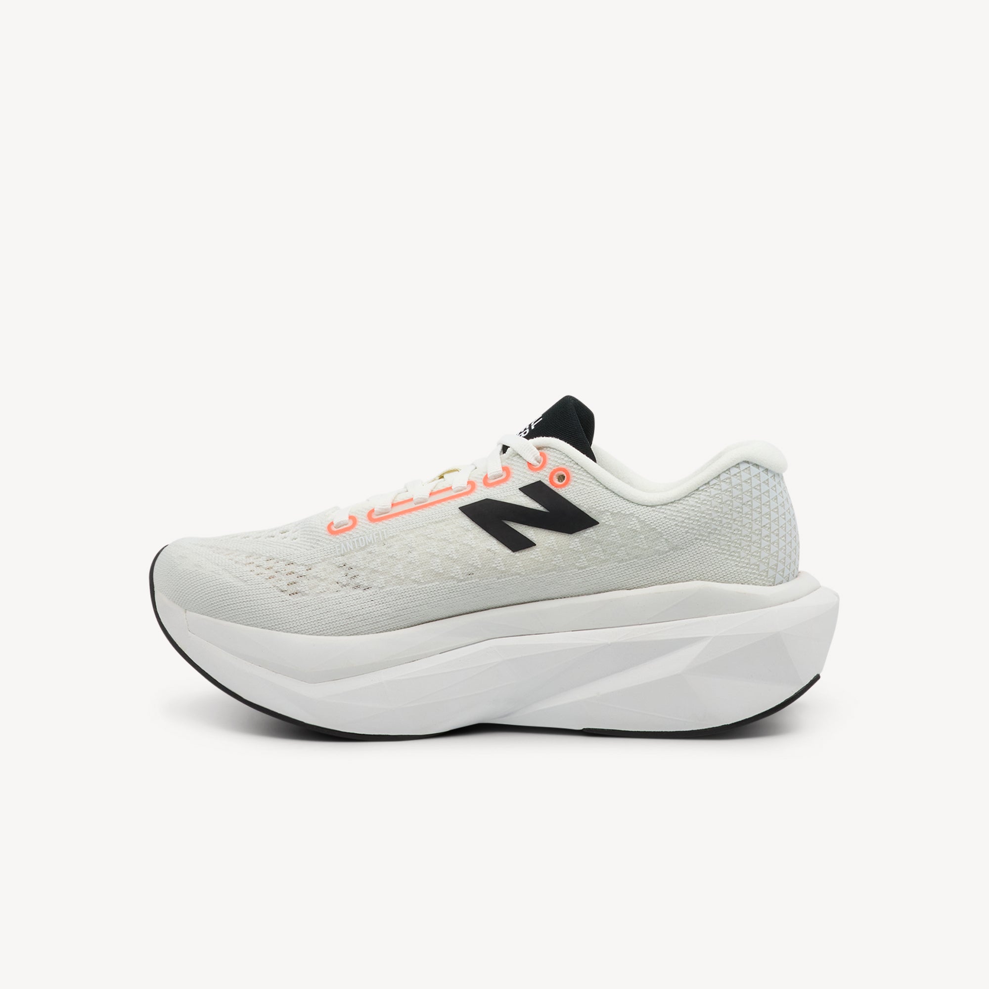 New Balance FuelCell SuperComp Trainer v3 Sea Salt Womens