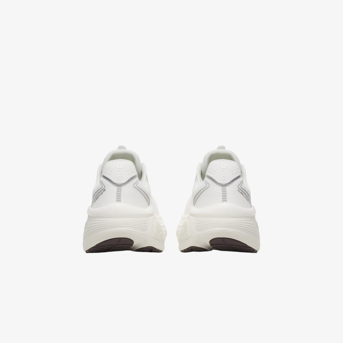 Saucony_Hurricane_26_White_Quartz _Womens, back view